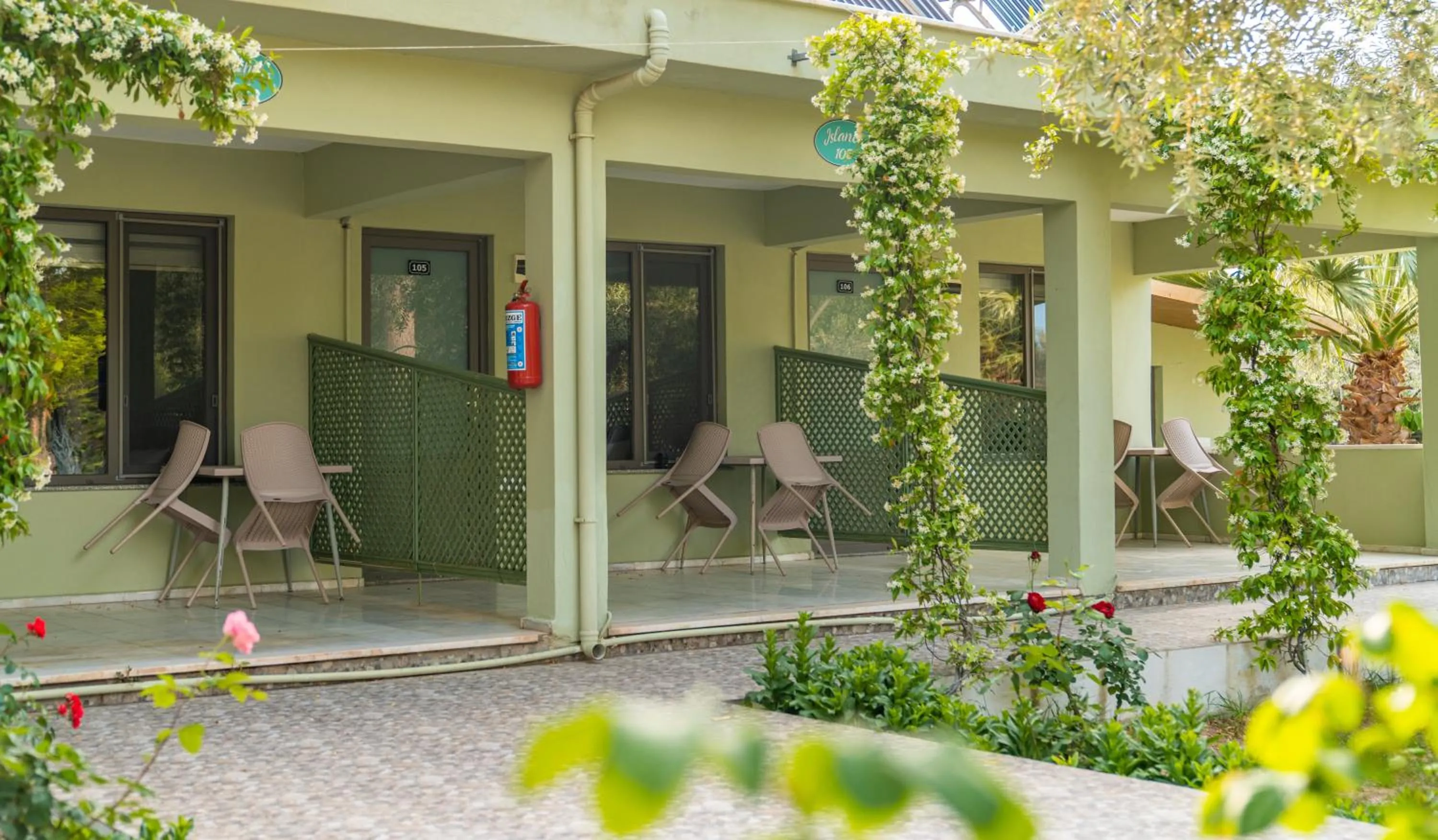 Patio in Kayalar Blue Beach Hotel