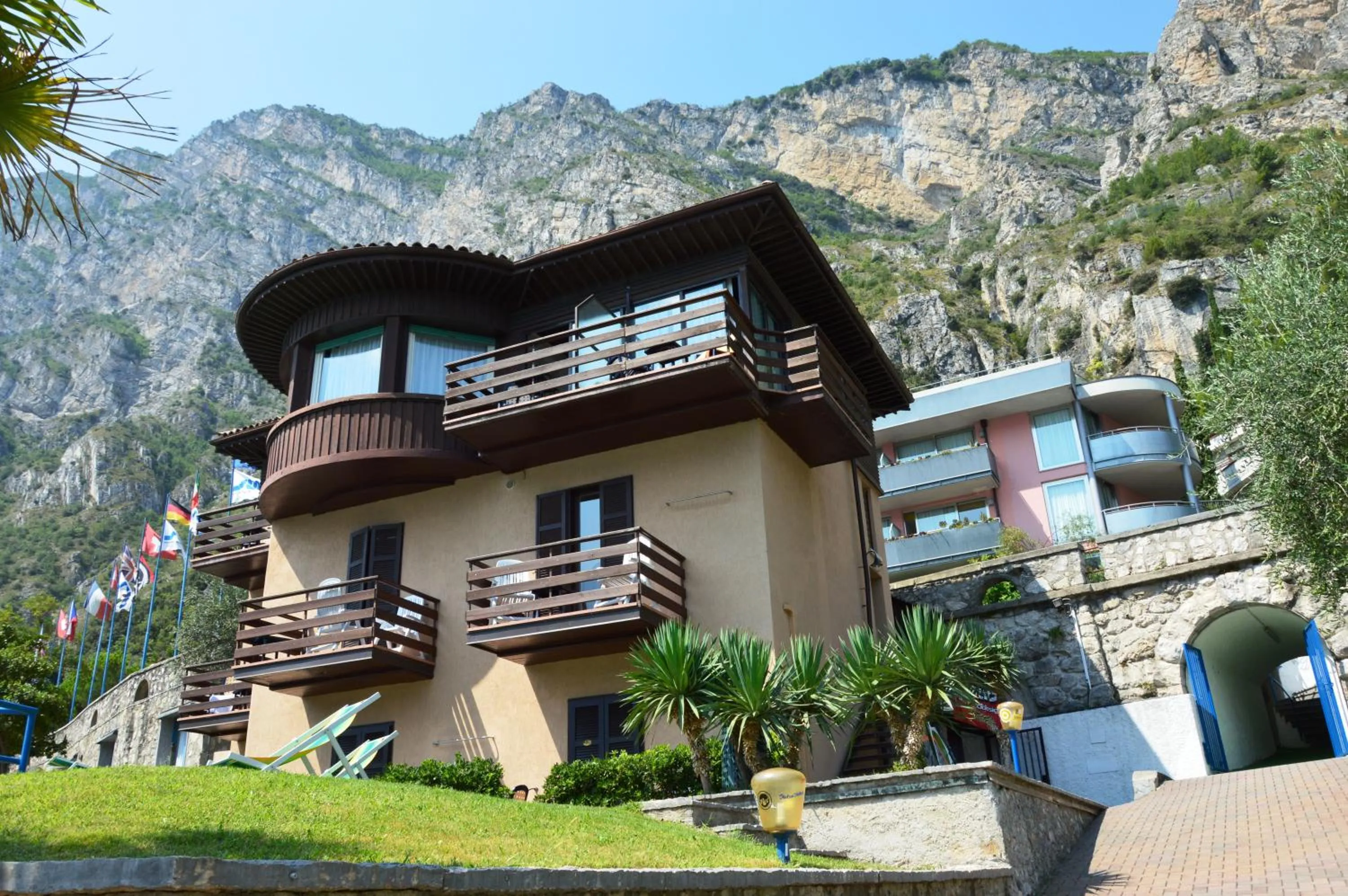 Property building in Surf Hotel Pier - Montagnoli Group