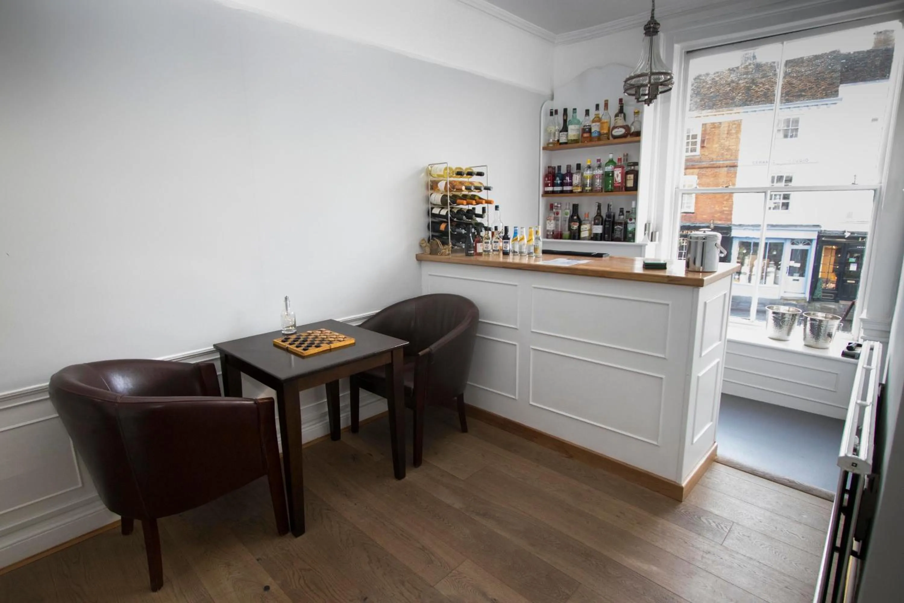 Lounge or bar in Cathedral Gate