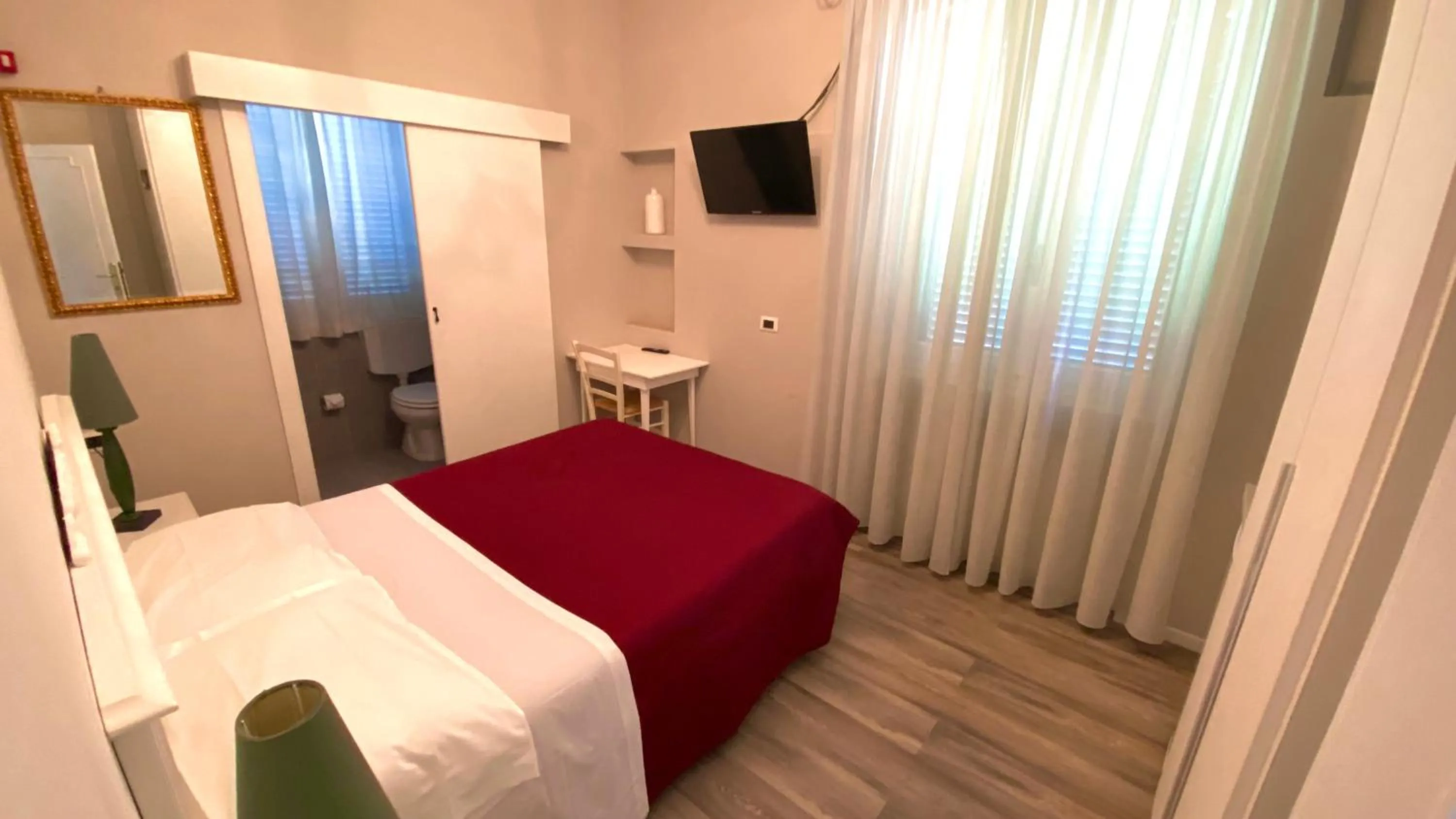 Bed in Residence Al Lago