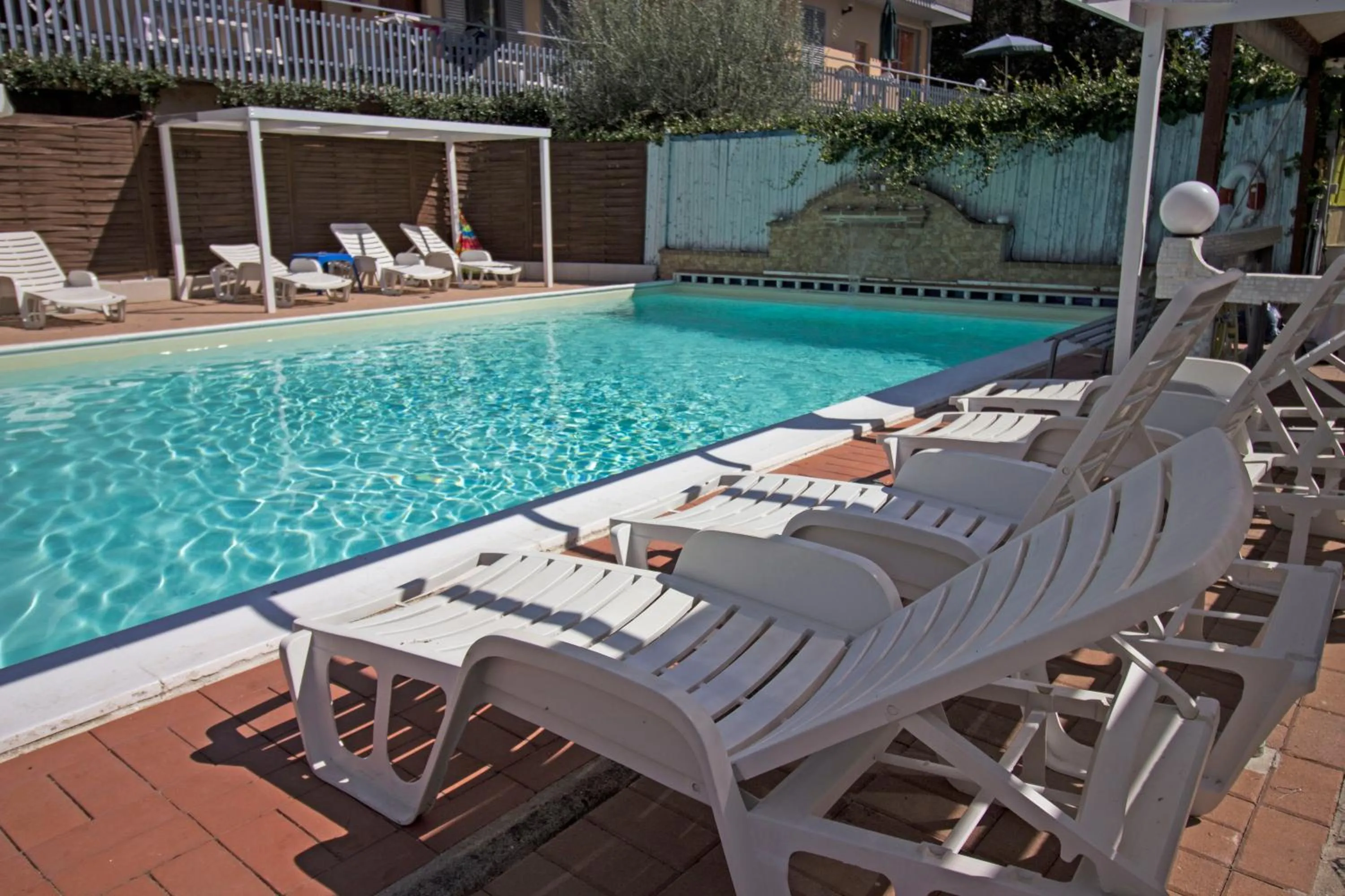 Swimming pool in Residence Al Lago