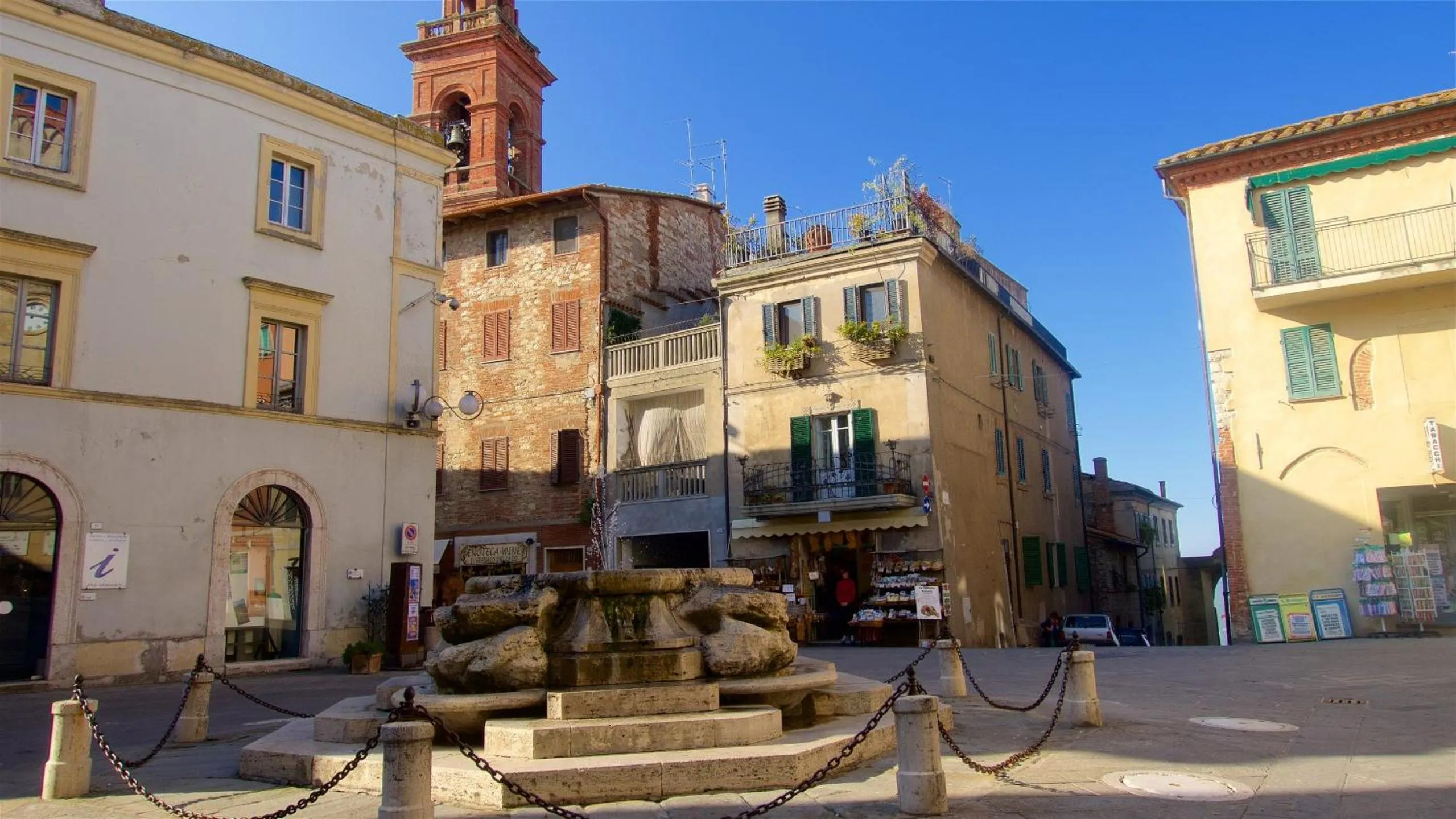 Nearby landmark in Residence Al Lago