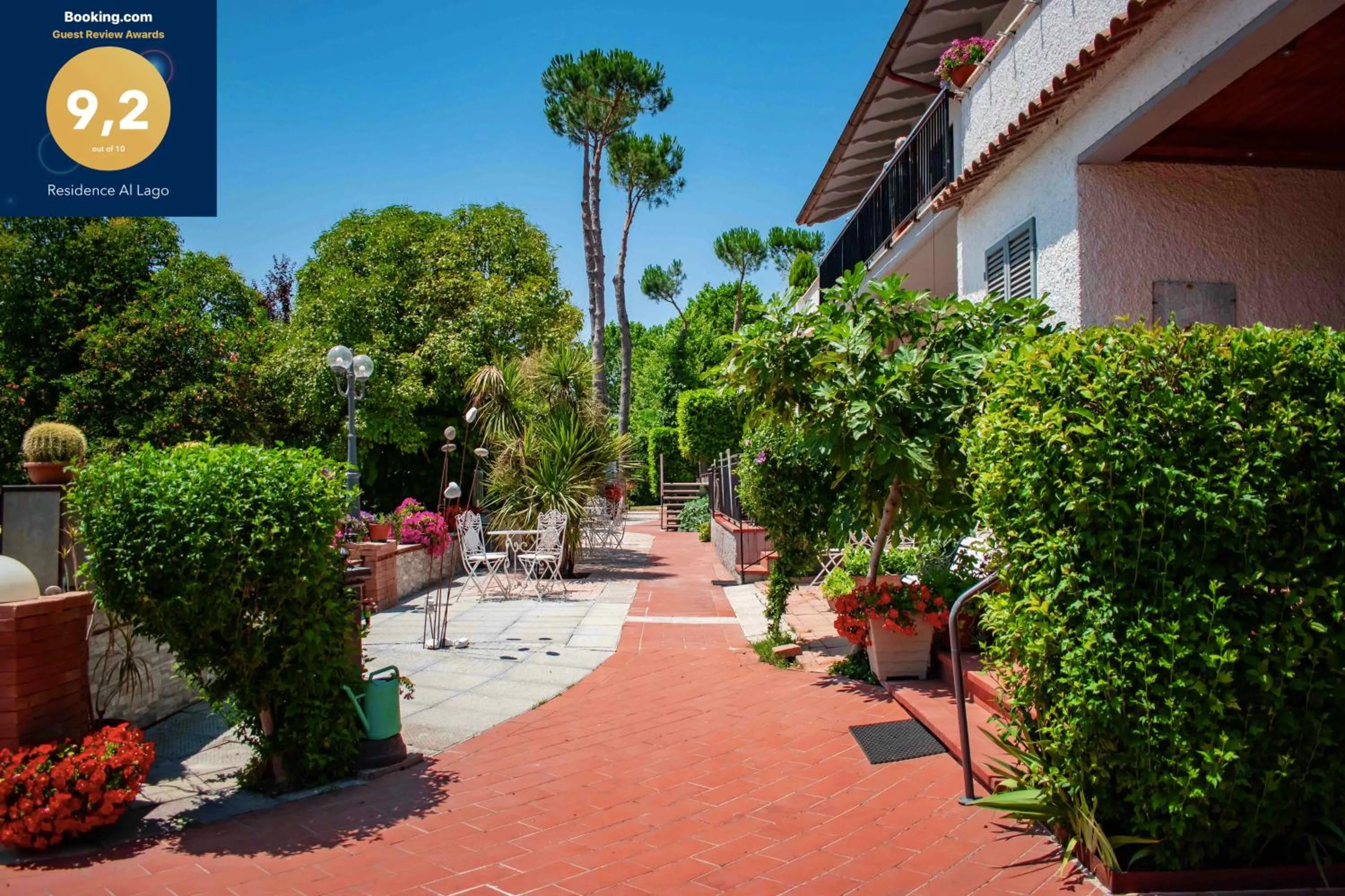 Property building in Residence Al Lago