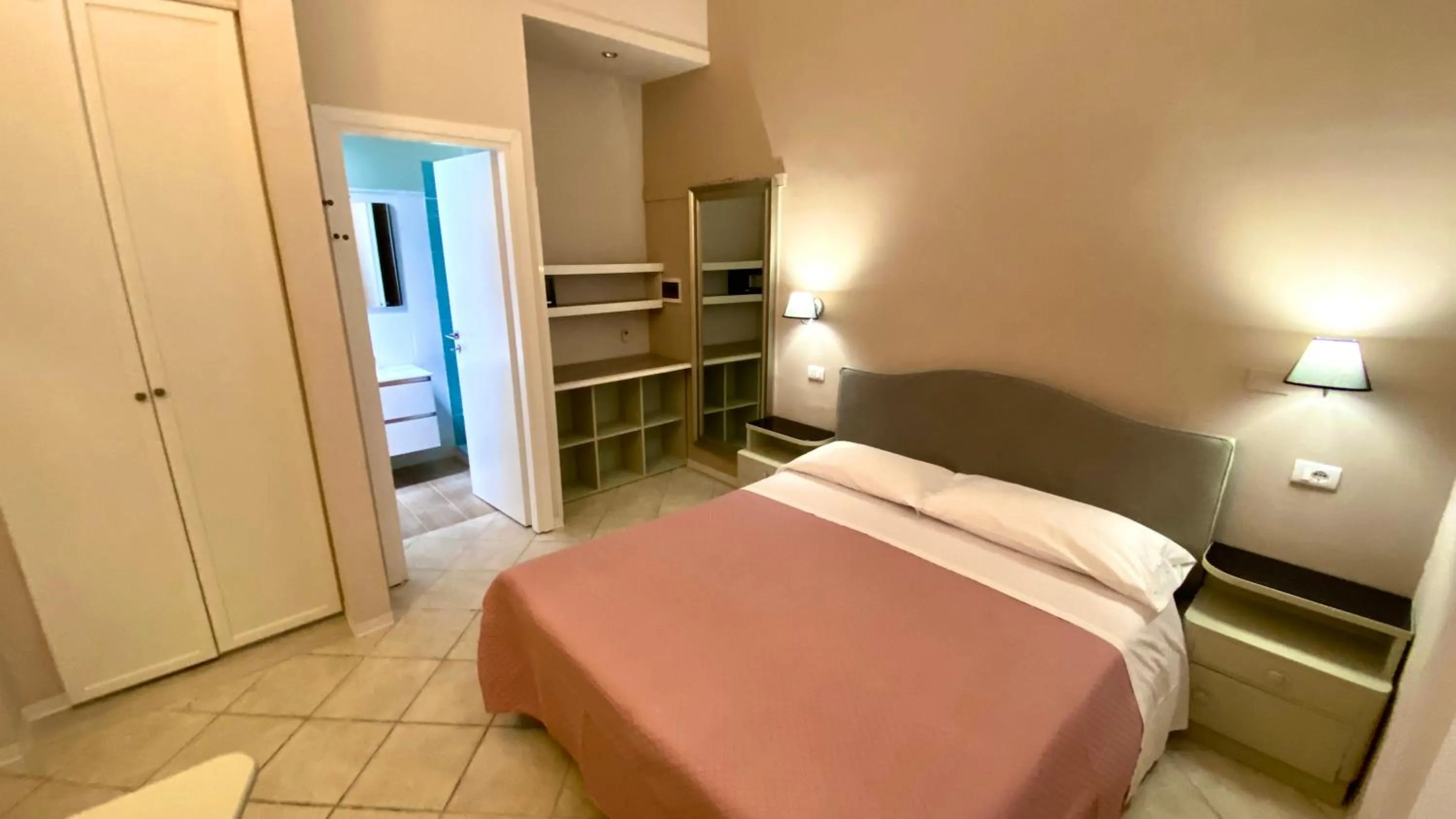 Bed in Residence Al Lago