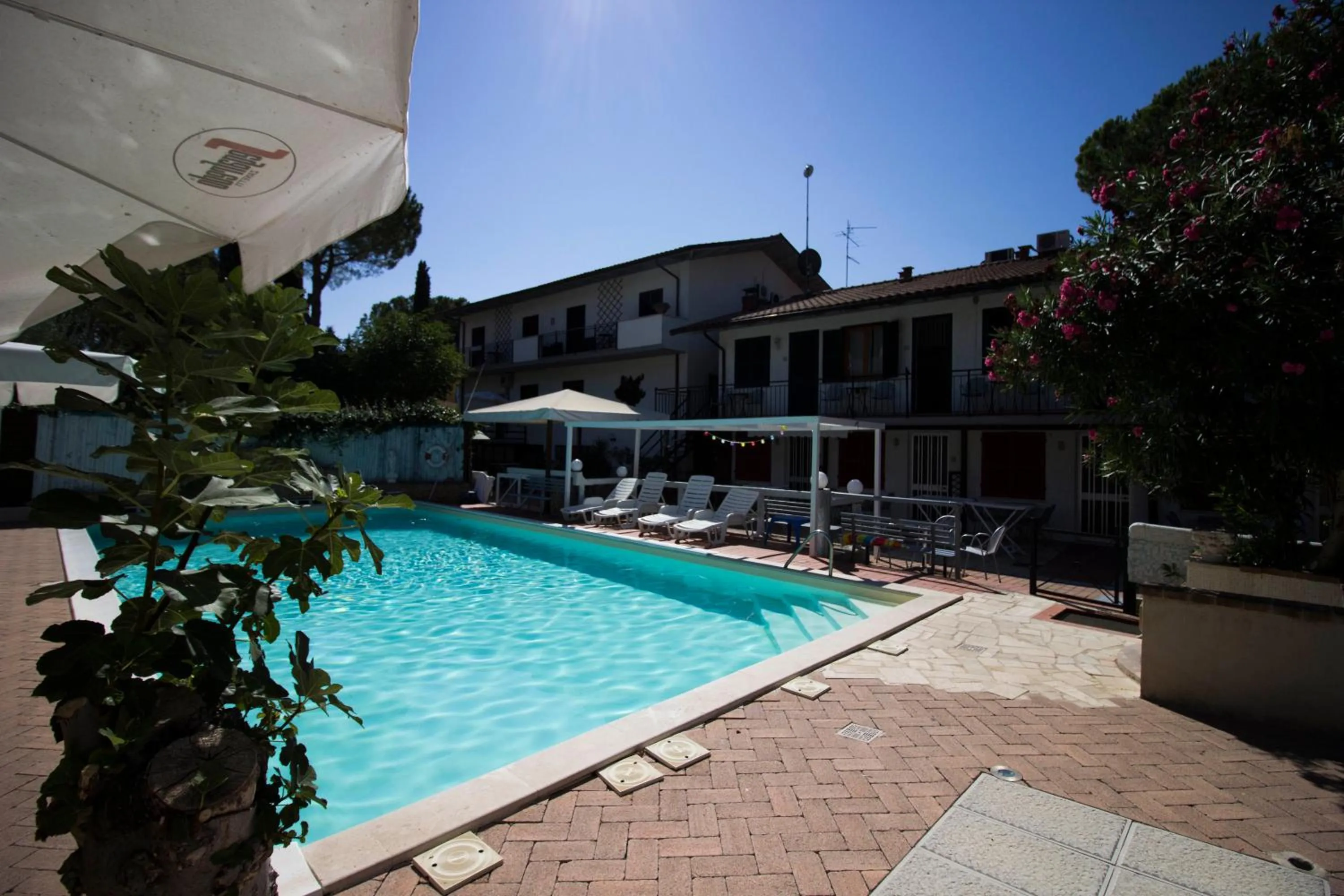 Swimming pool in Residence Al Lago