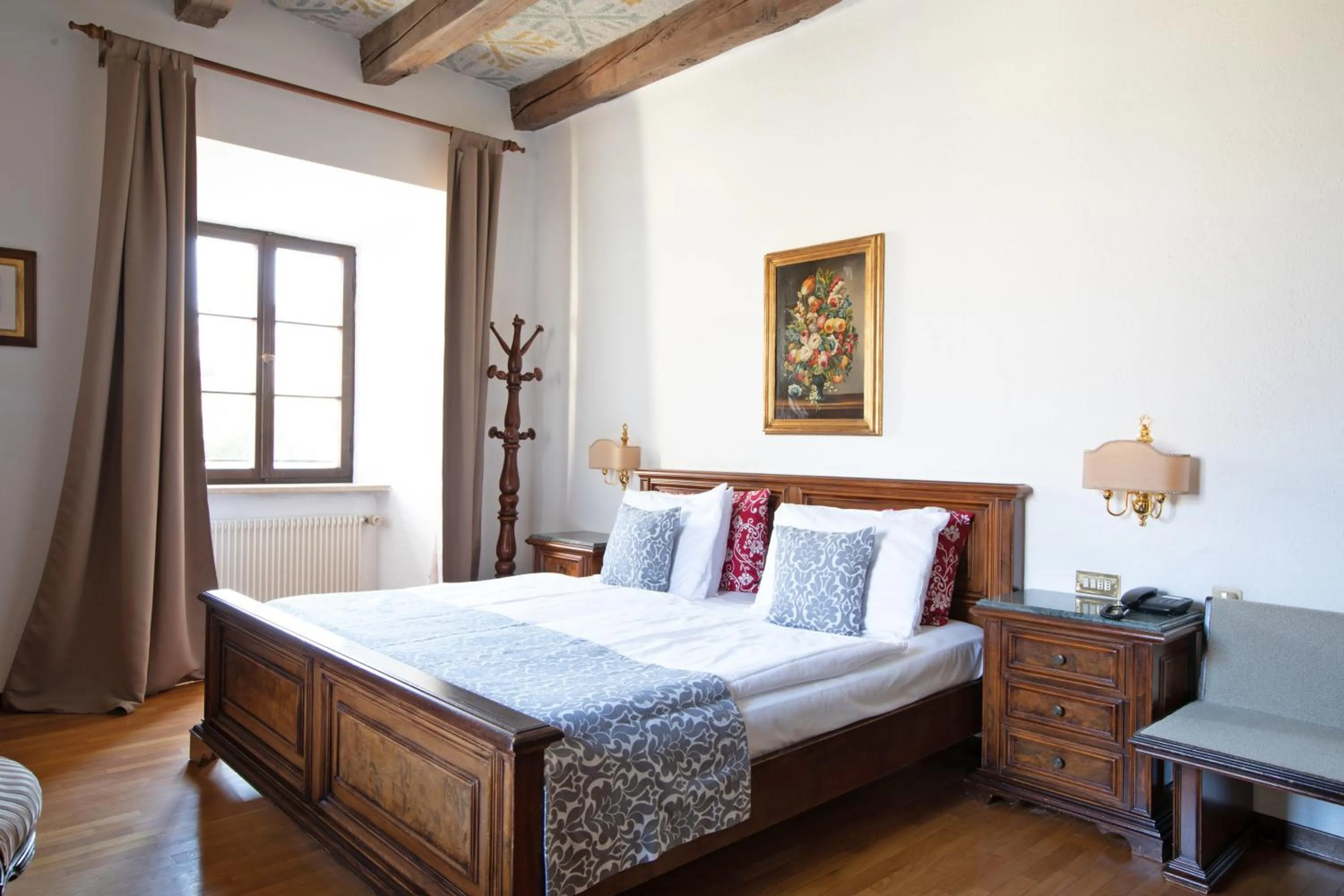 Bedroom, Bed in Hotel Castel Rundegg (Adults Only)