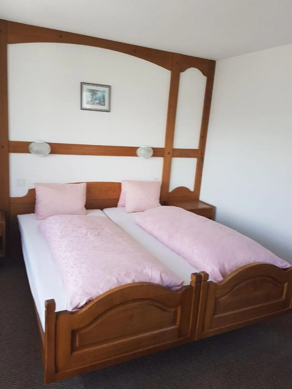 Photo of the whole room, Bed in Hotel Central