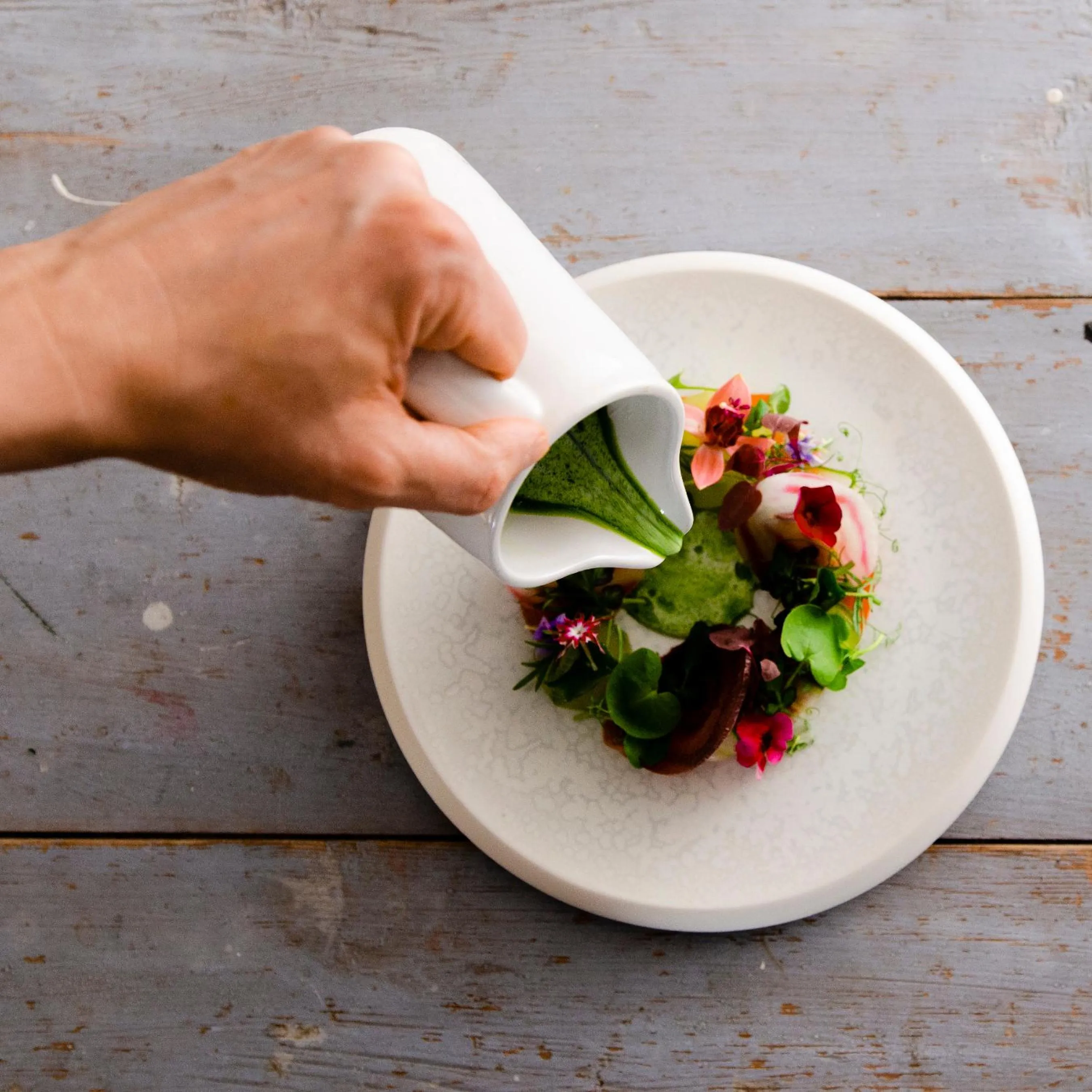 Food and drinks in Hotel Nestor & Restaurant Back Pocket