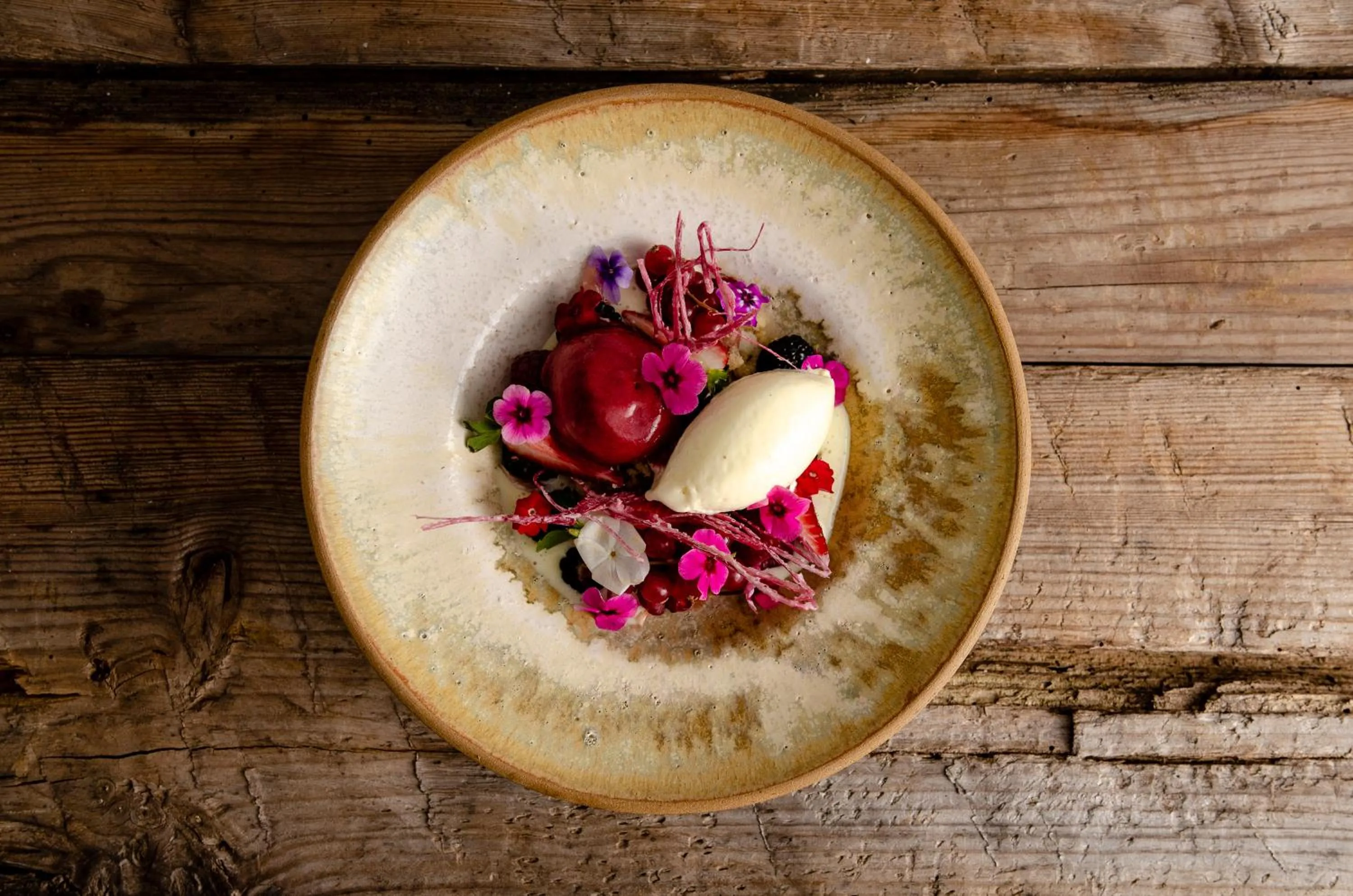 Food in Hotel Nestor & Restaurant Back Pocket