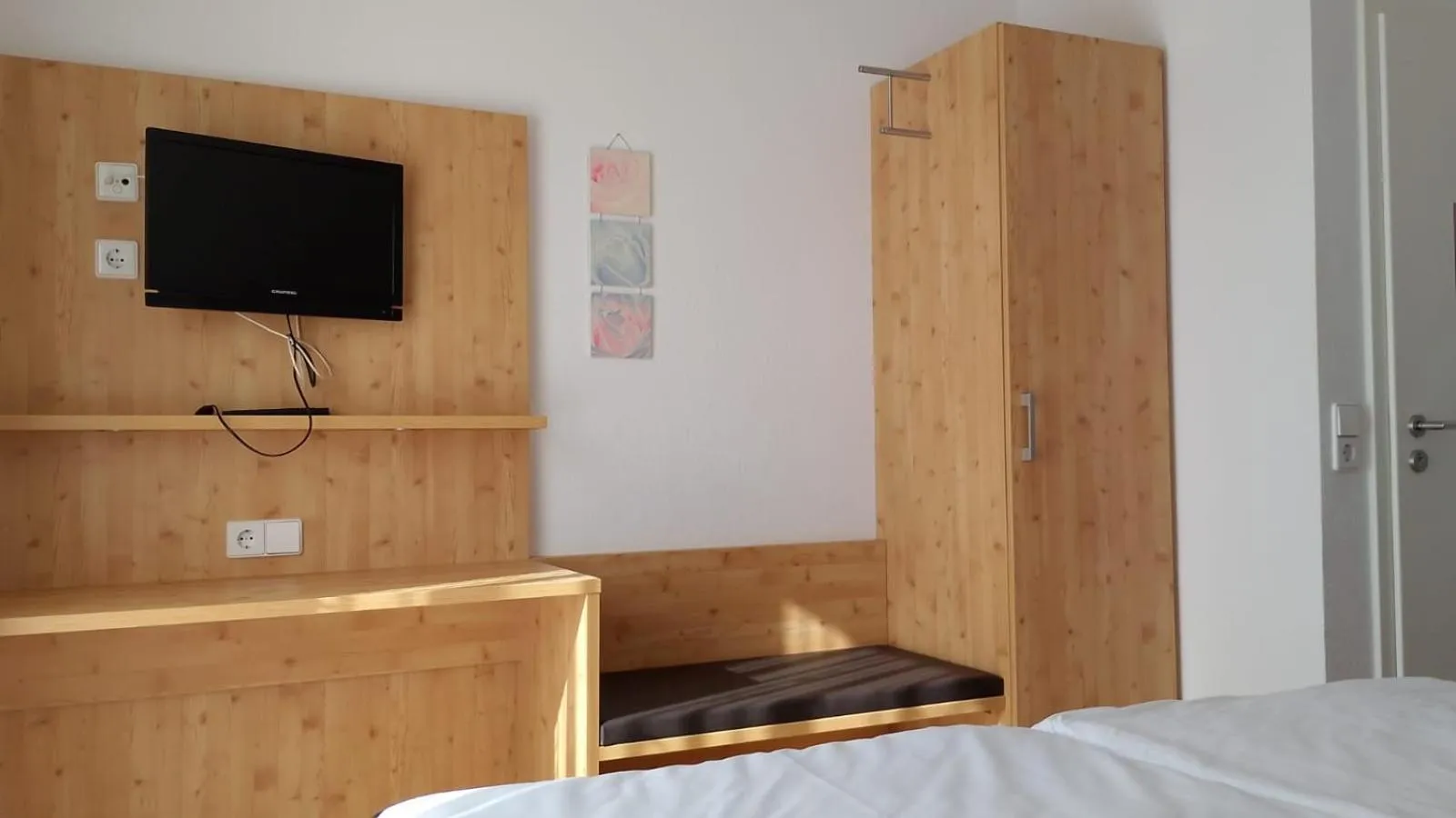 Bed in Hotel Zum Rebstock