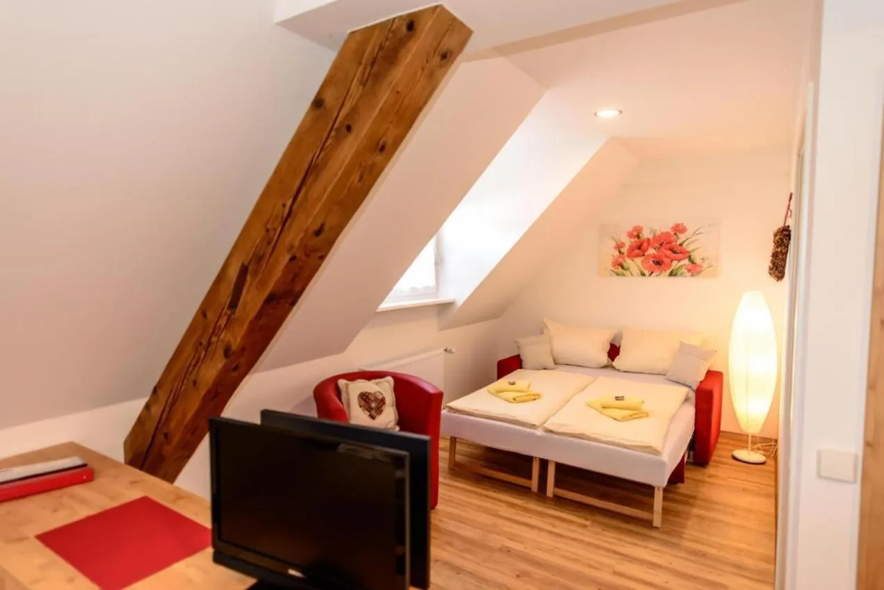 Photo of the whole room, Bed in Hotel Zum Rebstock