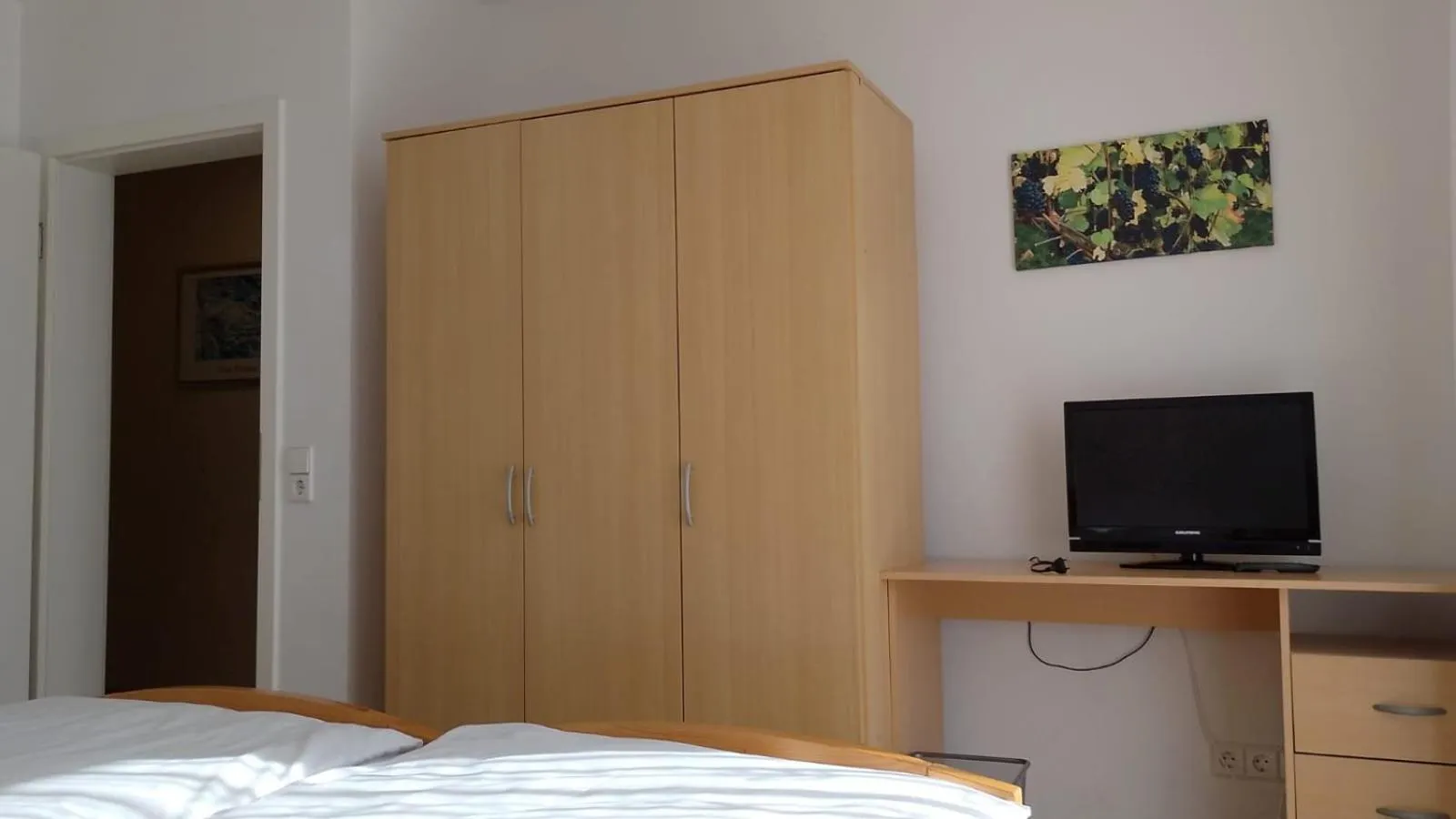 Bed in Hotel Zum Rebstock