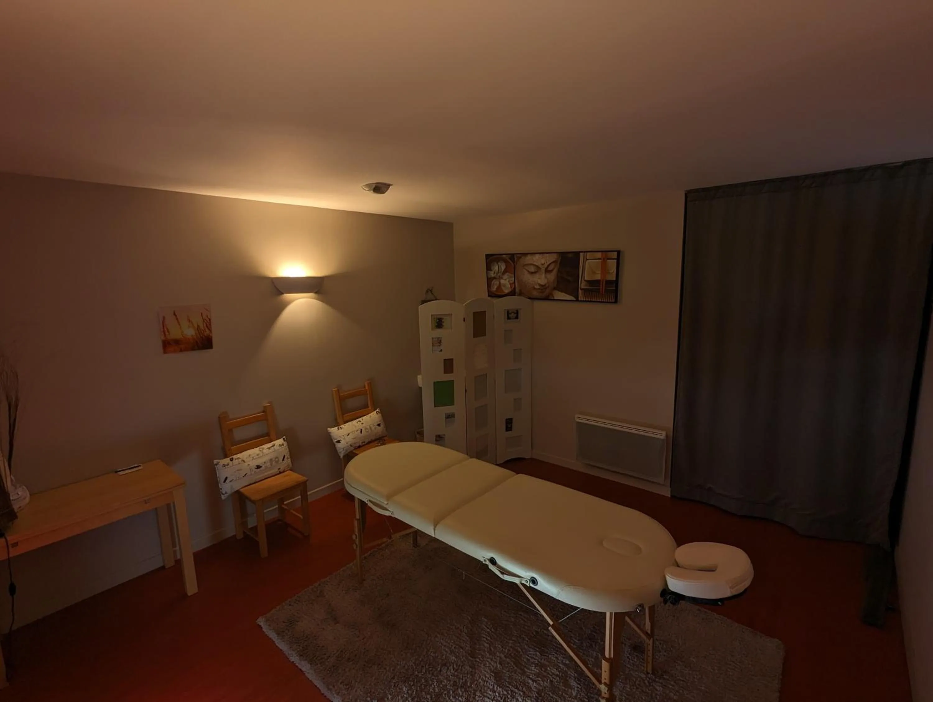 Massage in Logis Auberge De La Foret