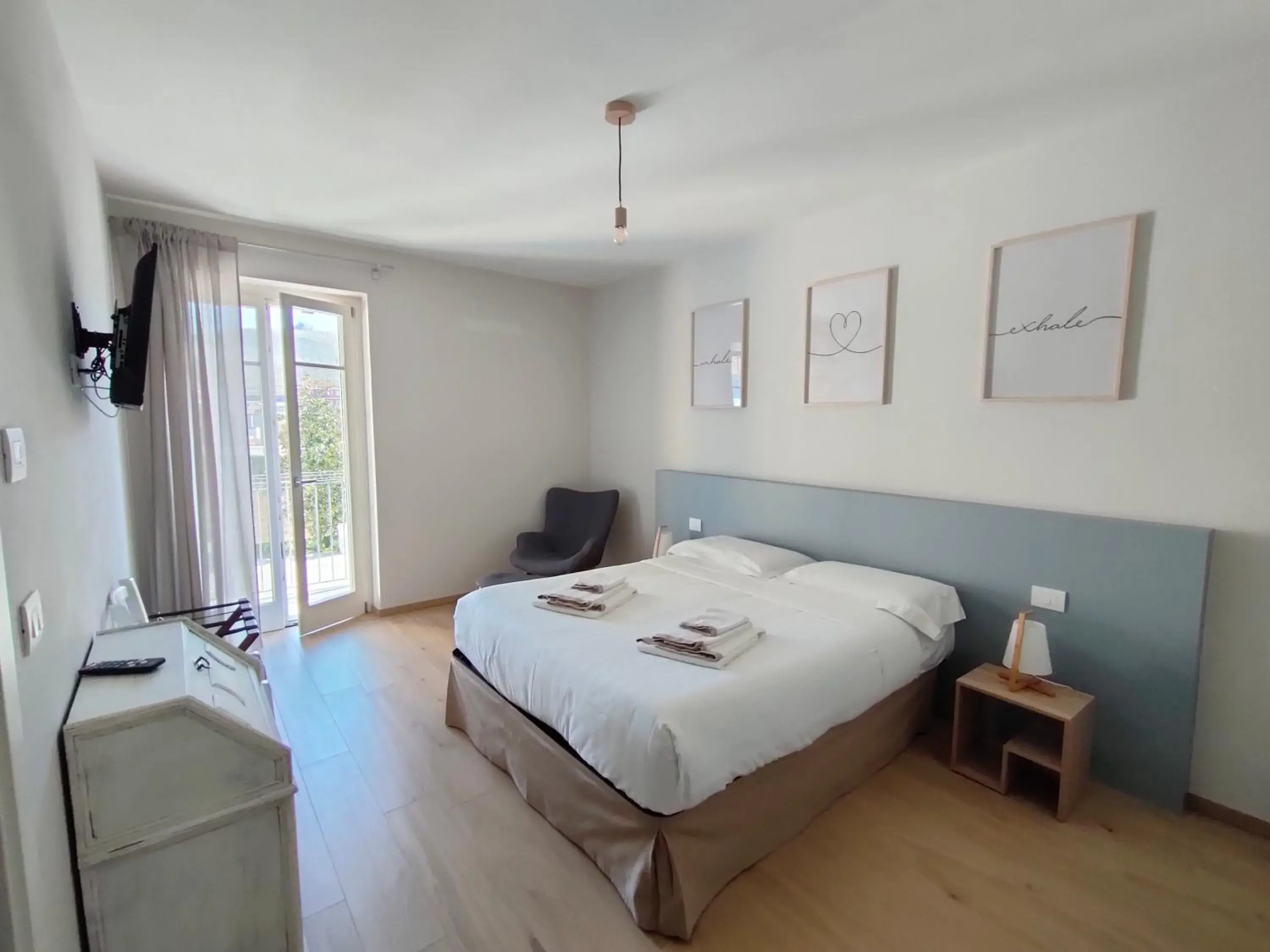 Two-Bedroom Suite in Cascina BELLONUOVO Two-Bedroom Suite in Cascina BELLONUOVO