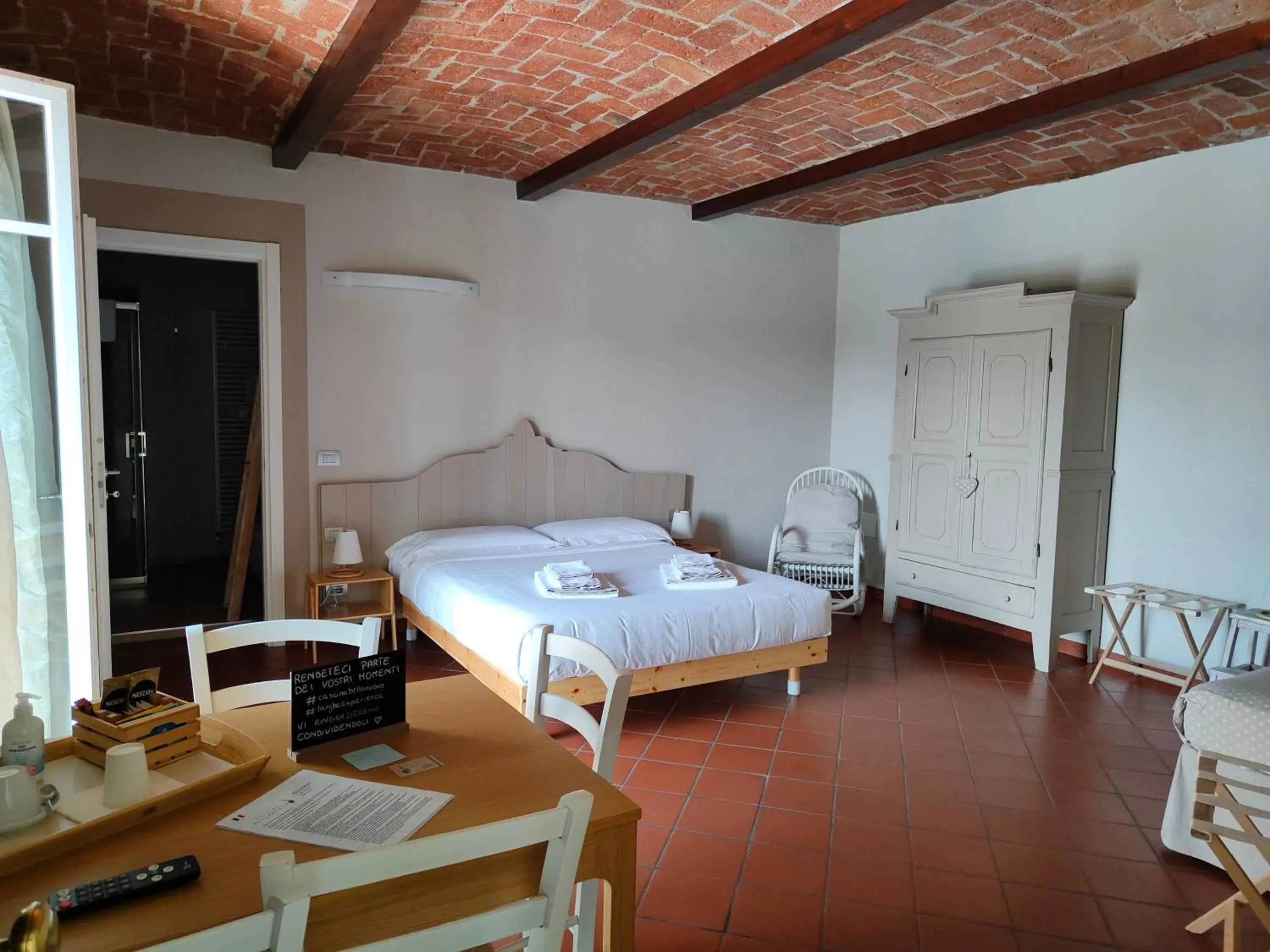 Quadruple Room with Balcony in Cascina BELLONUOVO Quadruple Room with Balcony in Cascina BELLONUOVO