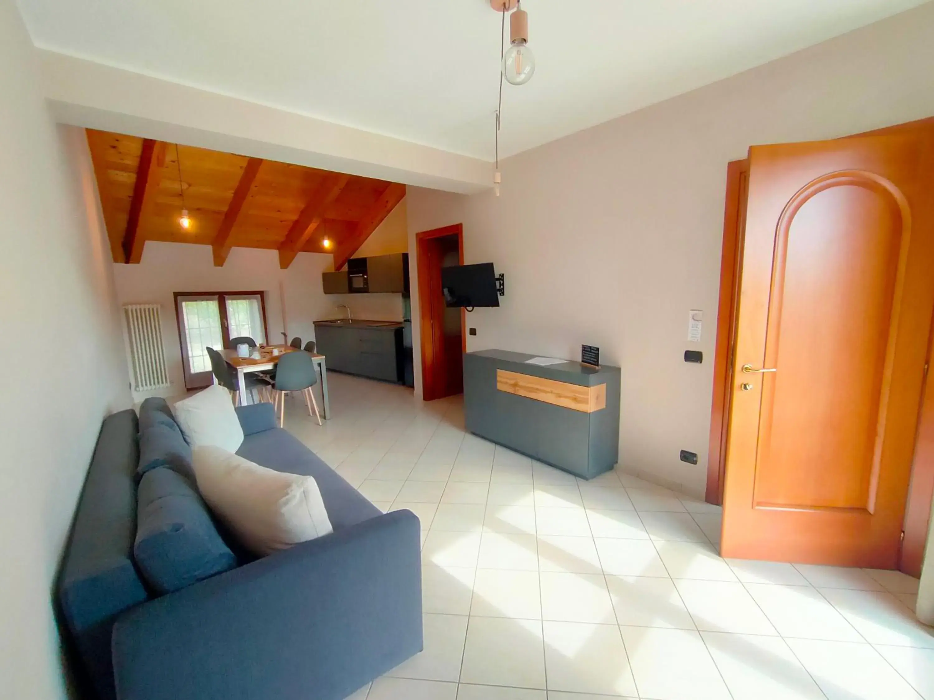 Two-Bedroom Apartment in Cascina BELLONUOVO Two-Bedroom Apartment in Cascina BELLONUOVO