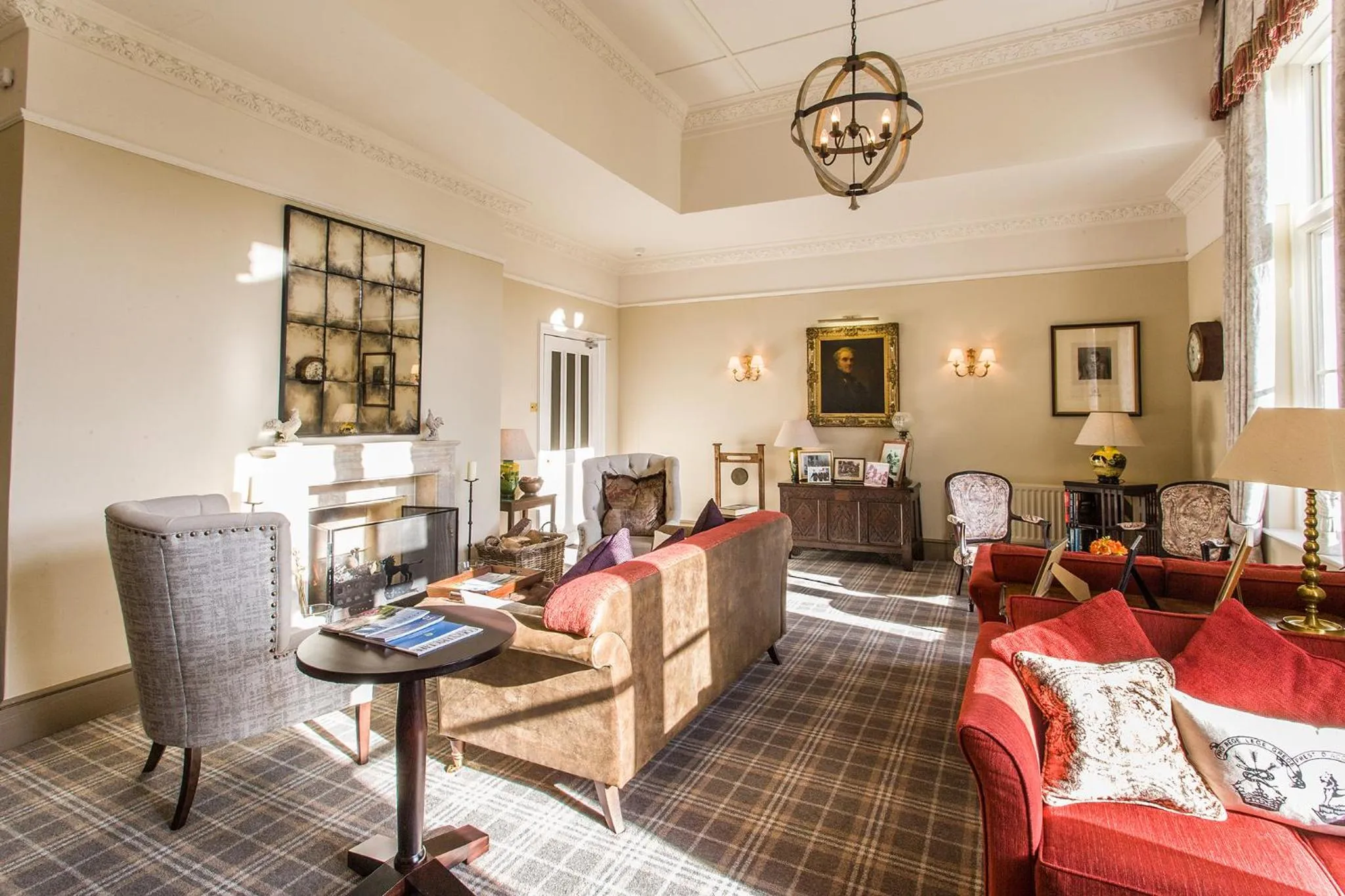 Communal lounge/ TV room in Langrish House