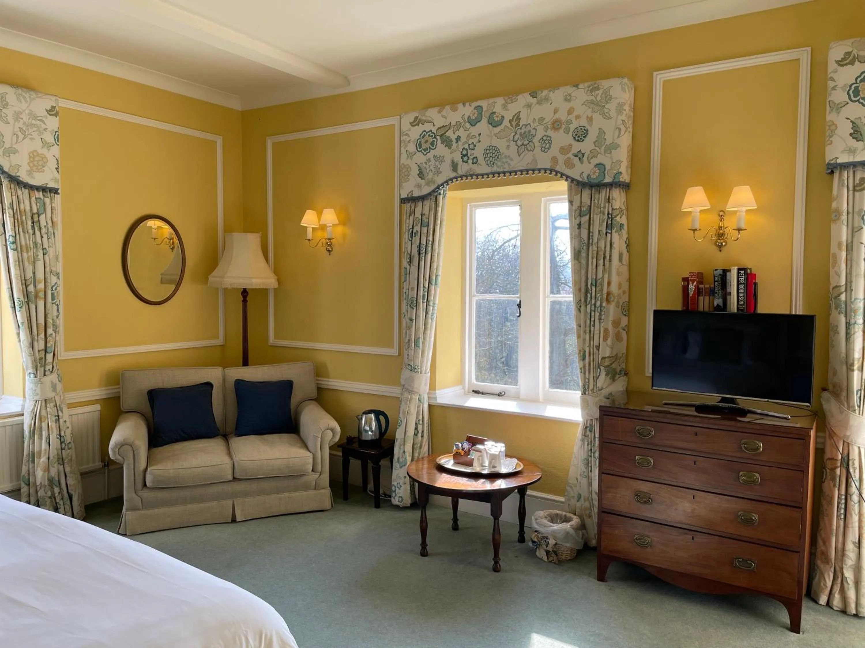 Seating area, Bed in Langrish House