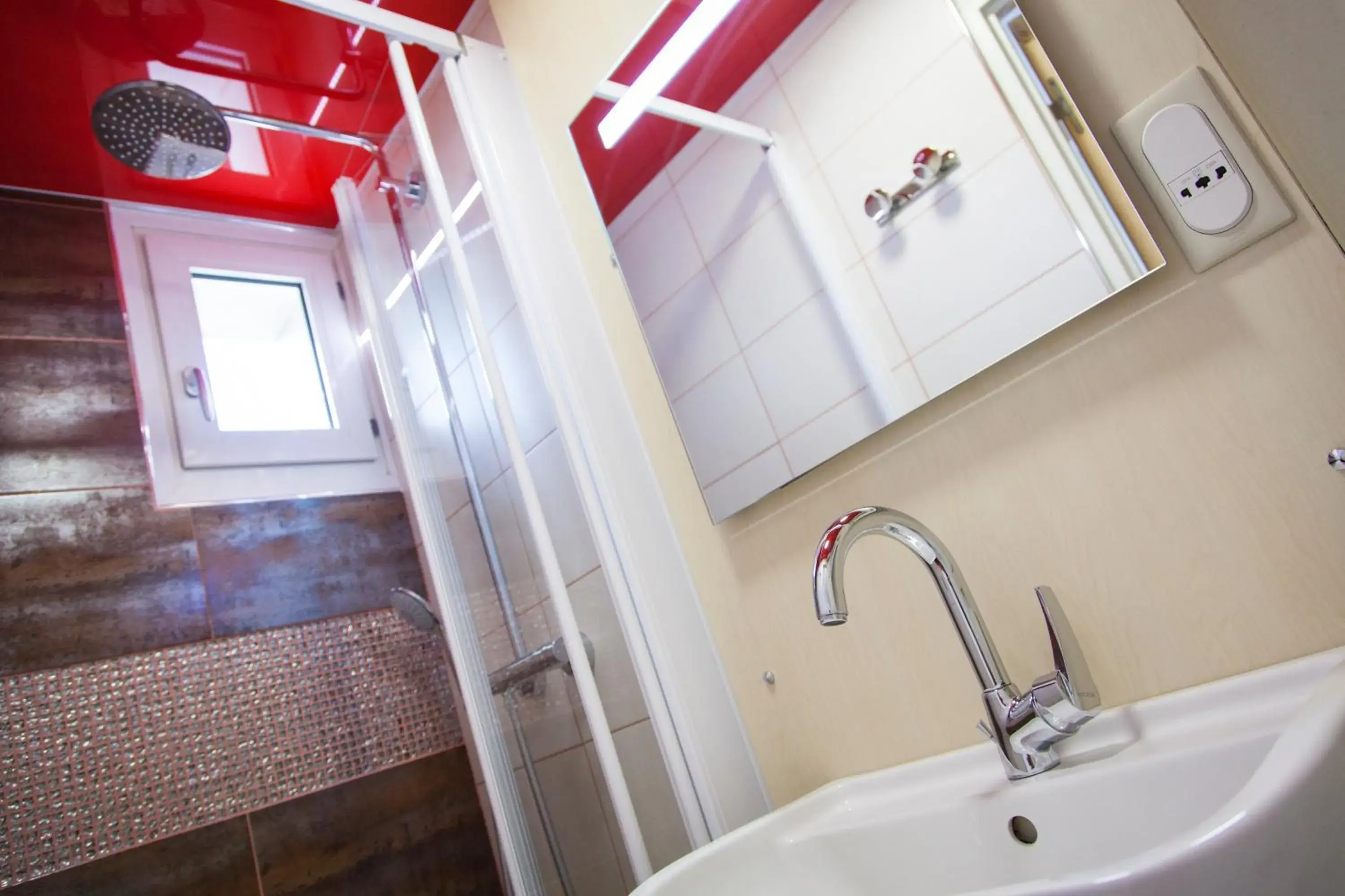 Twin Room (2 Adults) in The Originals City, Archotel, Sens Twin Room (2 Adults) in The Originals City, Archotel, Sens