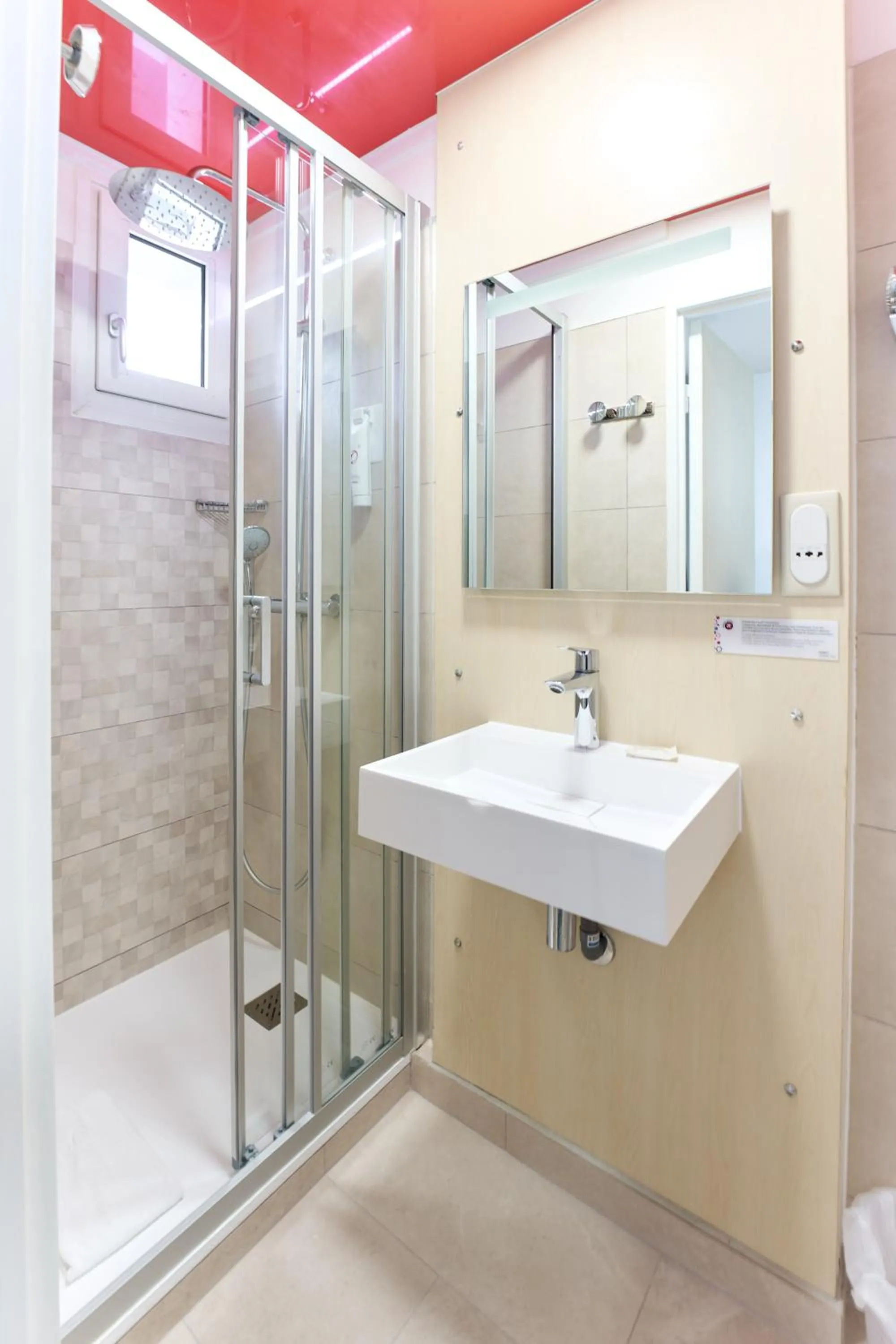 The Originals City, Archotel, Sens