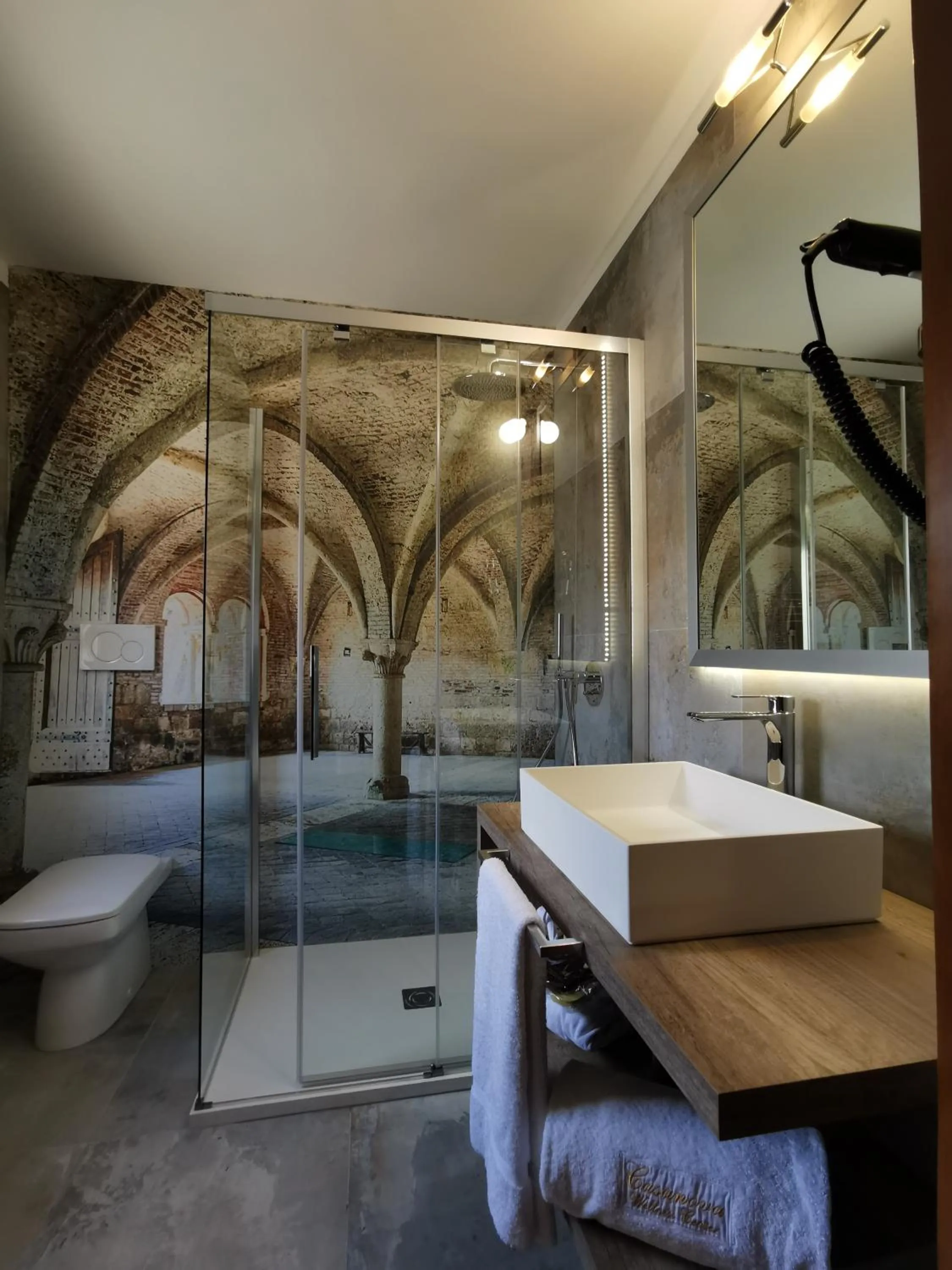 Bathroom in Casanova - Wellness Center La Grotta Etrusca