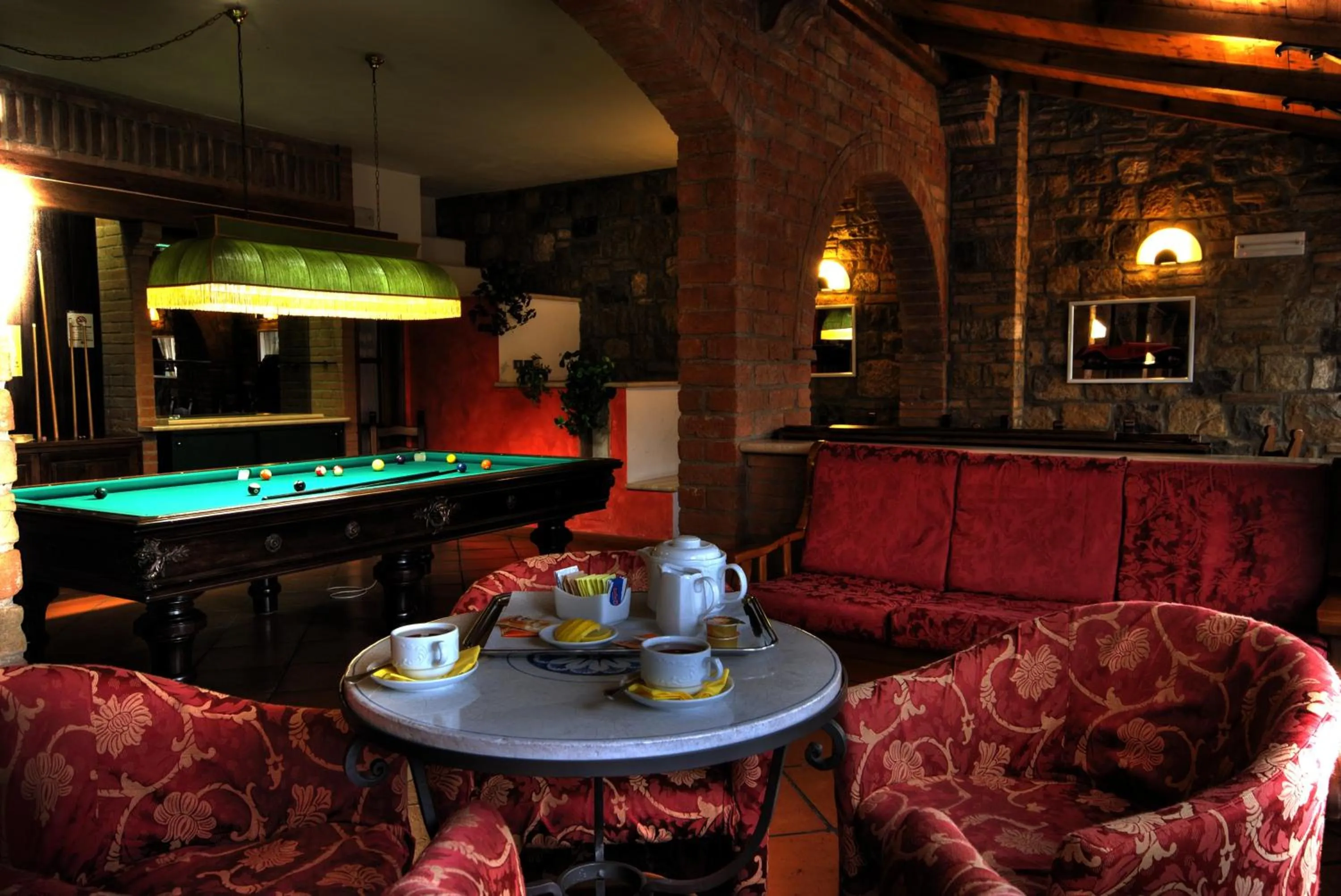 Billiard in Casanova - Wellness Center La Grotta Etrusca