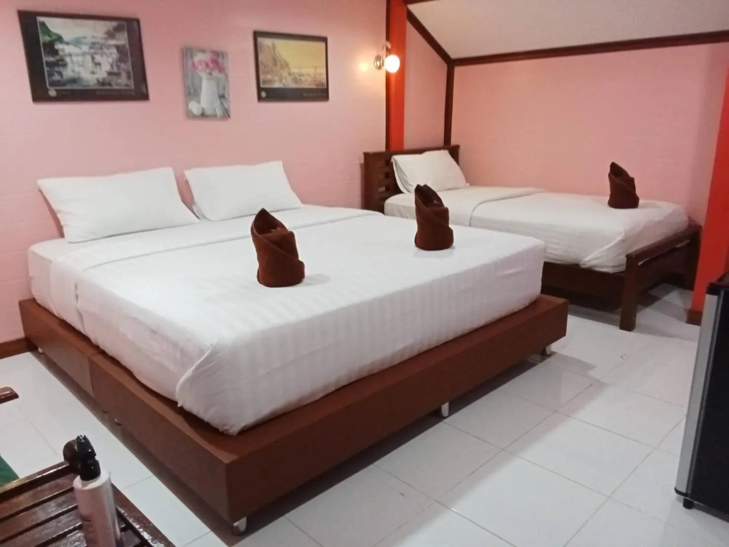 Bed in Haad Somboon House