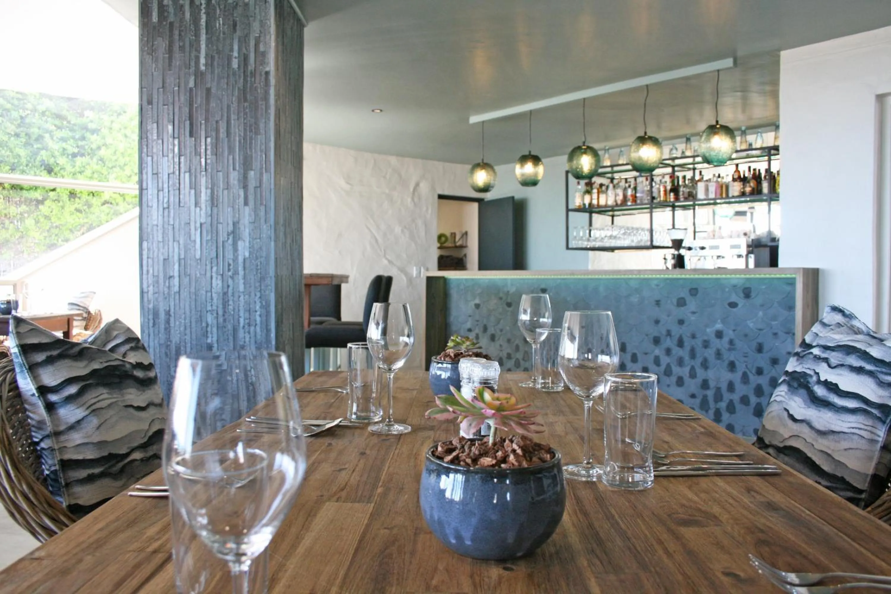 Lounge or bar in Abalone Hotel & Villas