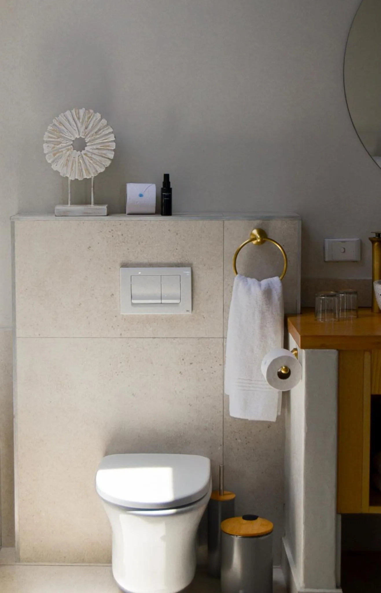 Abalone Hotel & Villas