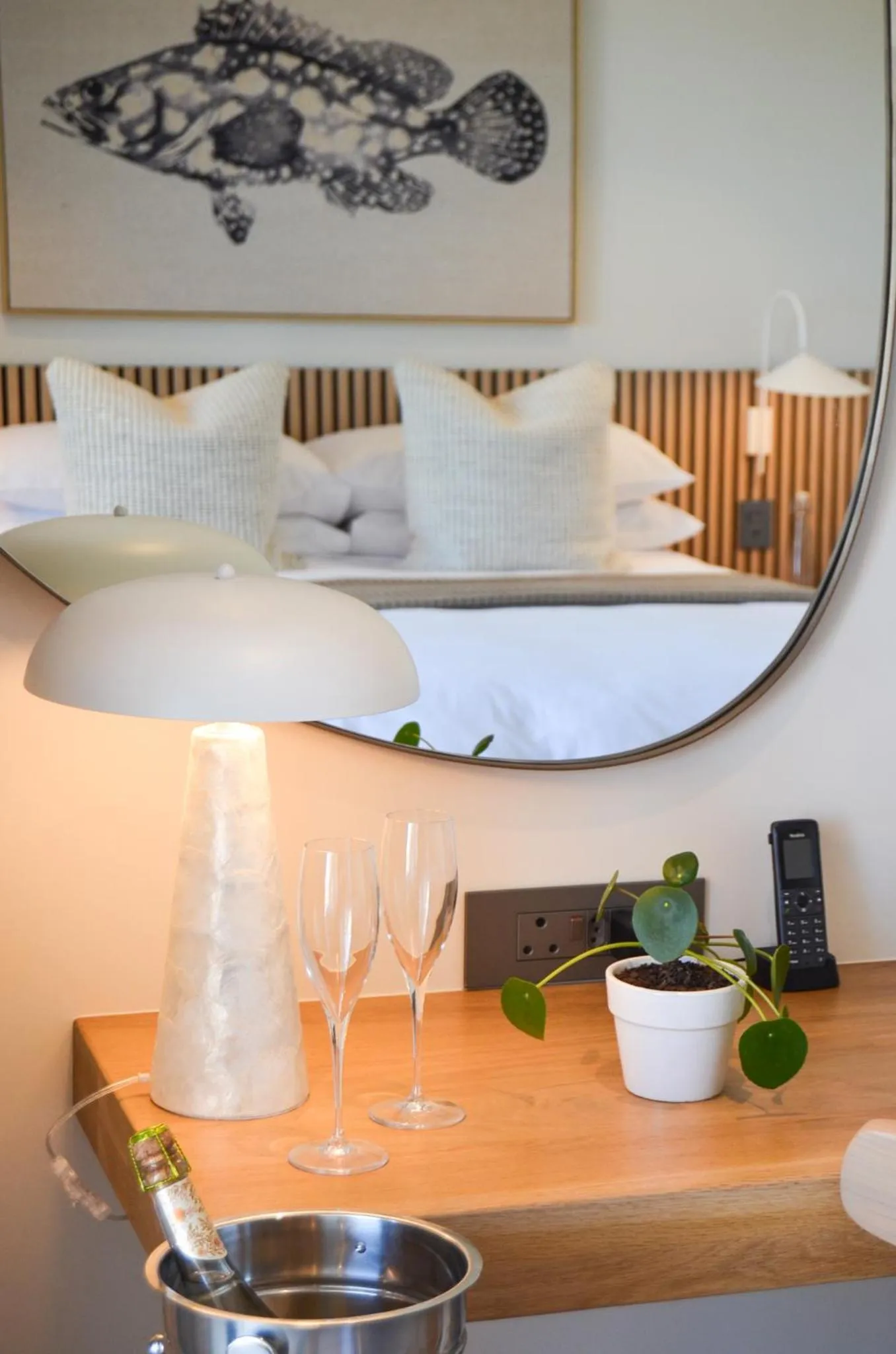 Abalone Hotel & Villas