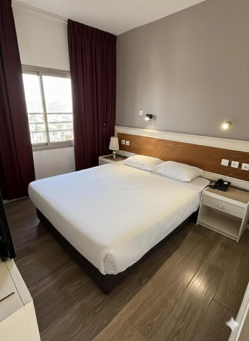 Bedroom, Bed in Tabar Hotel