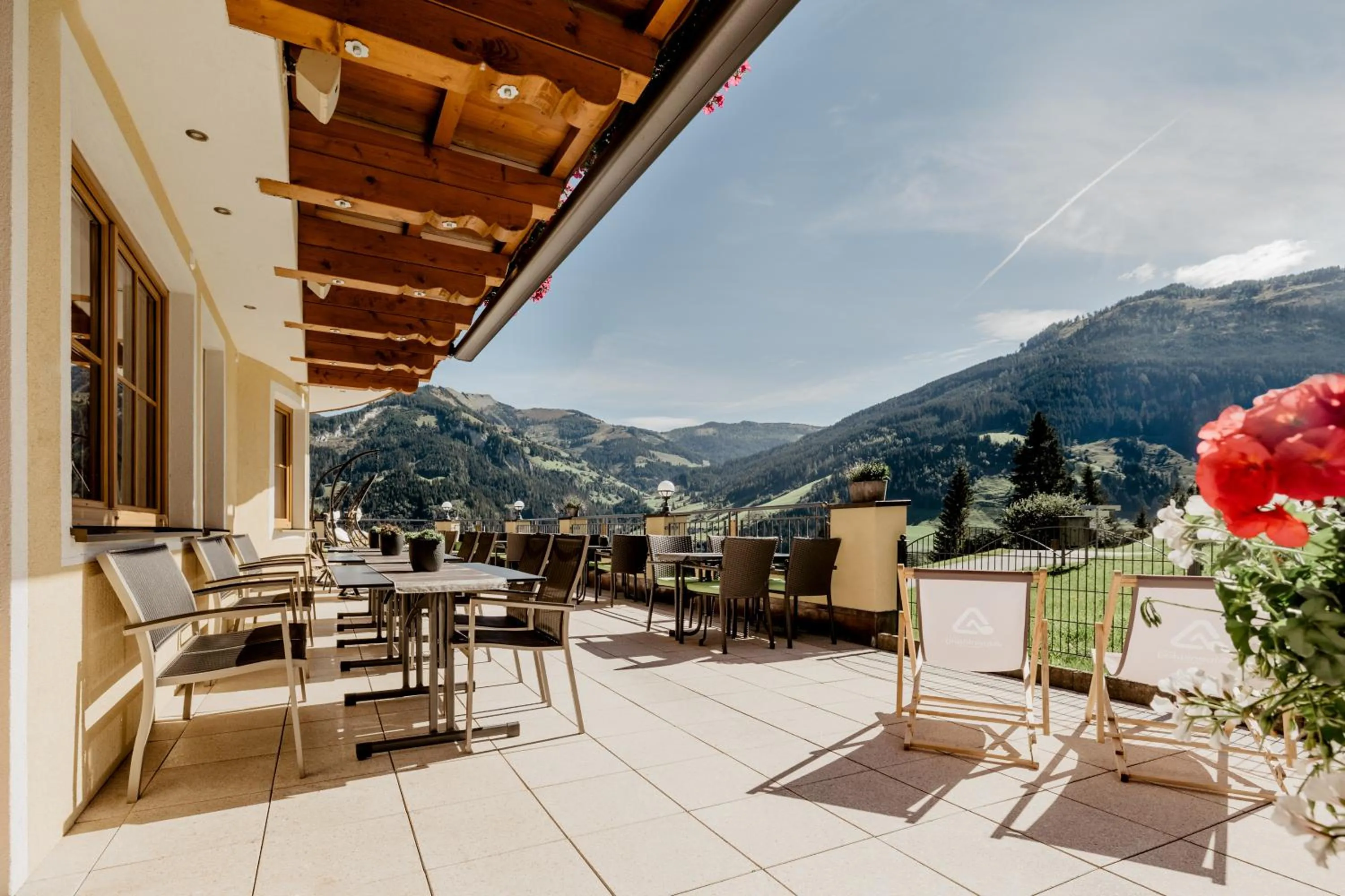 Balcony/Terrace in Berghotel Alpenklang