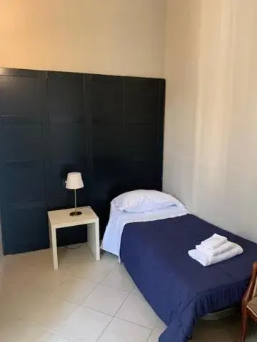 Single Room in Santuzza Art Hotel Catania Single Room in Santuzza Art Hotel Catania
