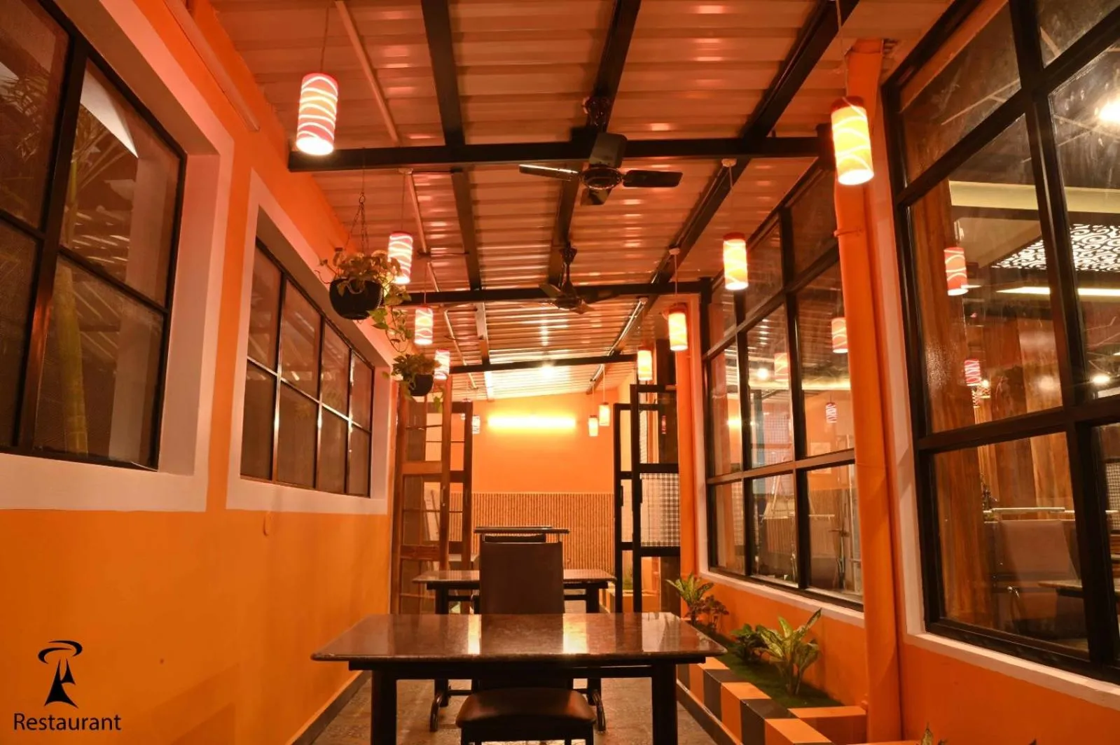 Restaurant/places to eat in HOTEL THIRD EYE by RAMANA TOWERS