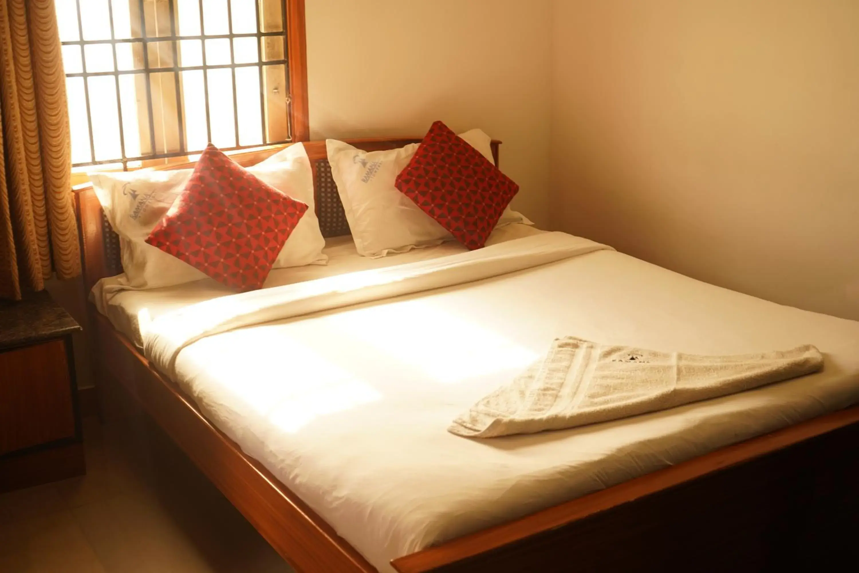 One-Bedroom Apartment - single occupancy in HOTEL THIRD EYE by RAMANA TOWERS One-Bedroom Apartment - single occupancy in HOTEL THIRD EYE by RAMANA TOWERS