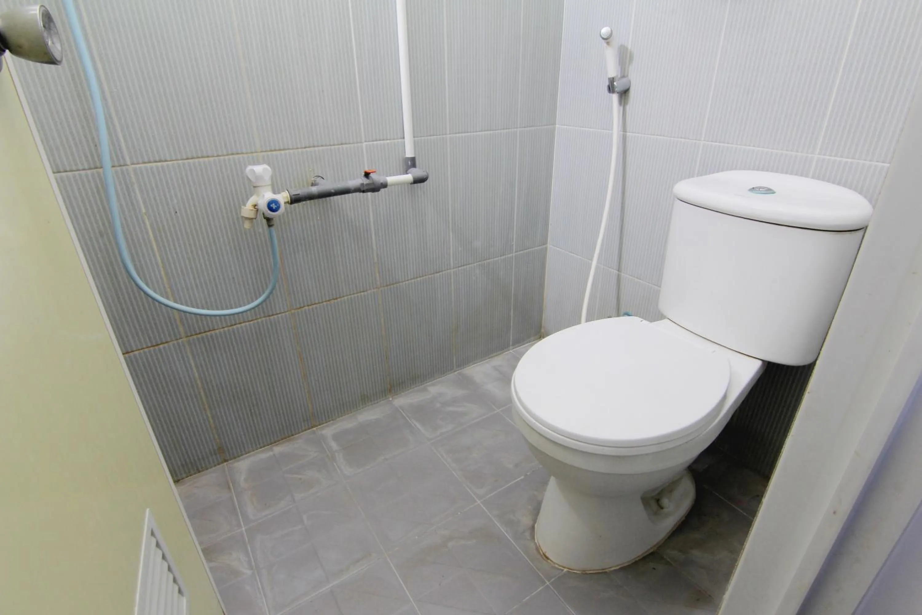 Toilet in Tiga Dua Homestay