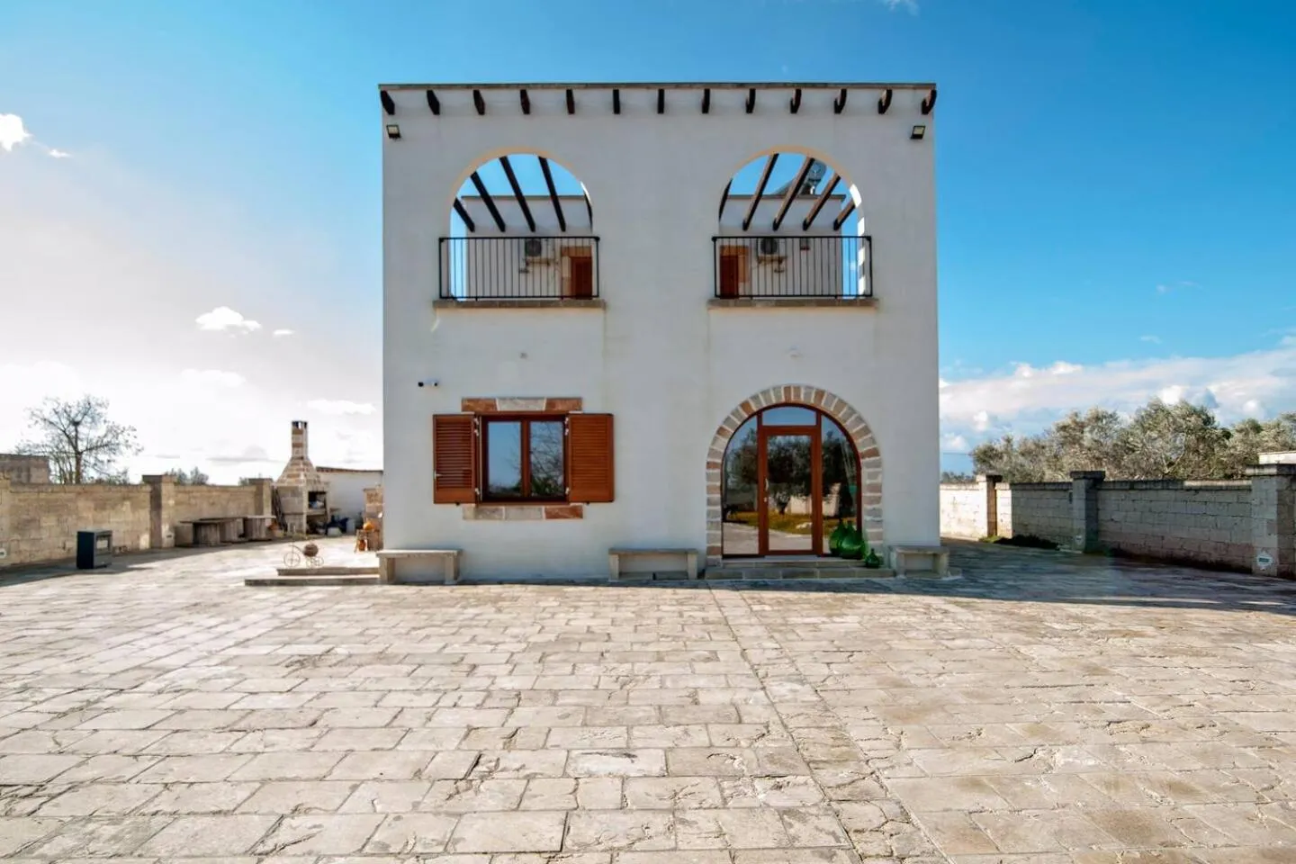 Property building in La Dimora dei Conti