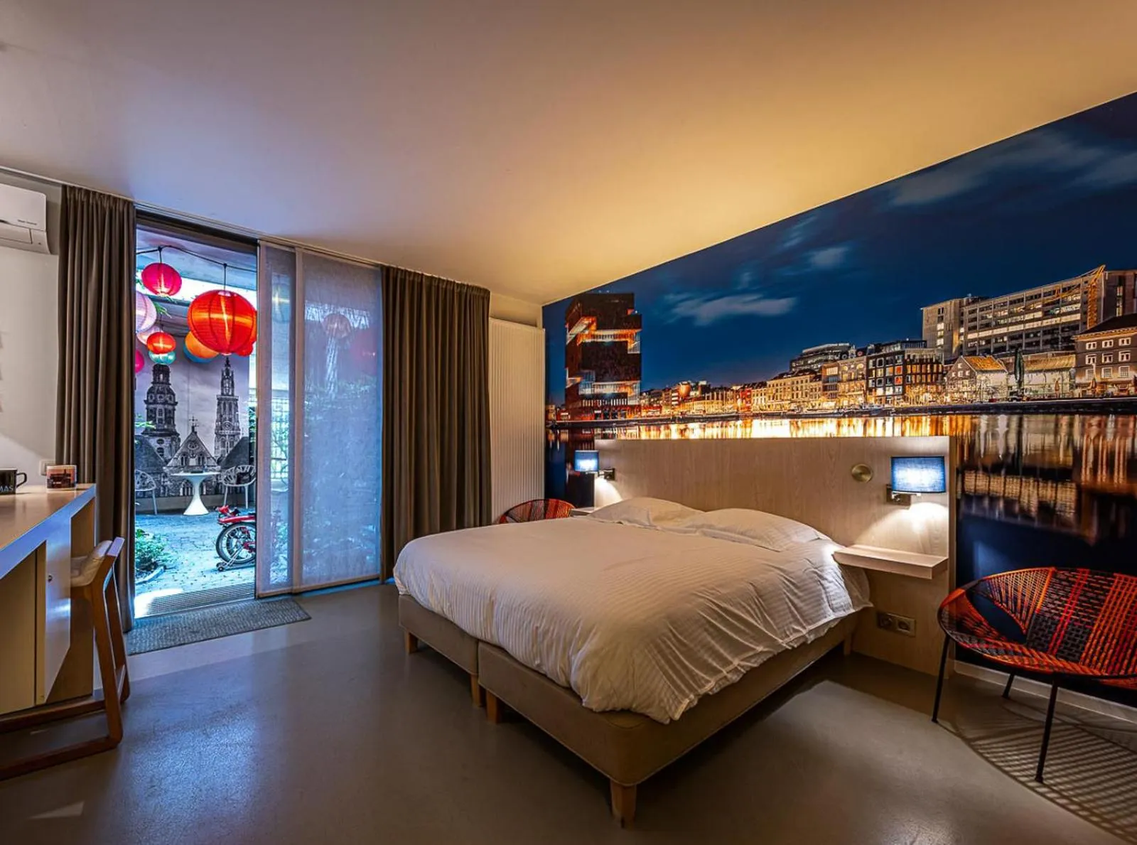 Bed in Antwerp For Two B&B