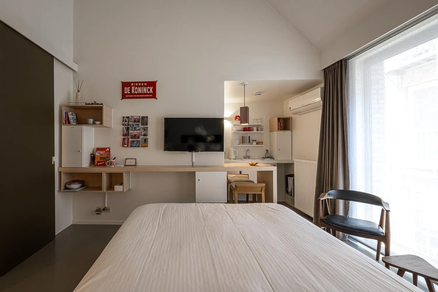 Bedroom, Bed in Antwerp For Two B&B