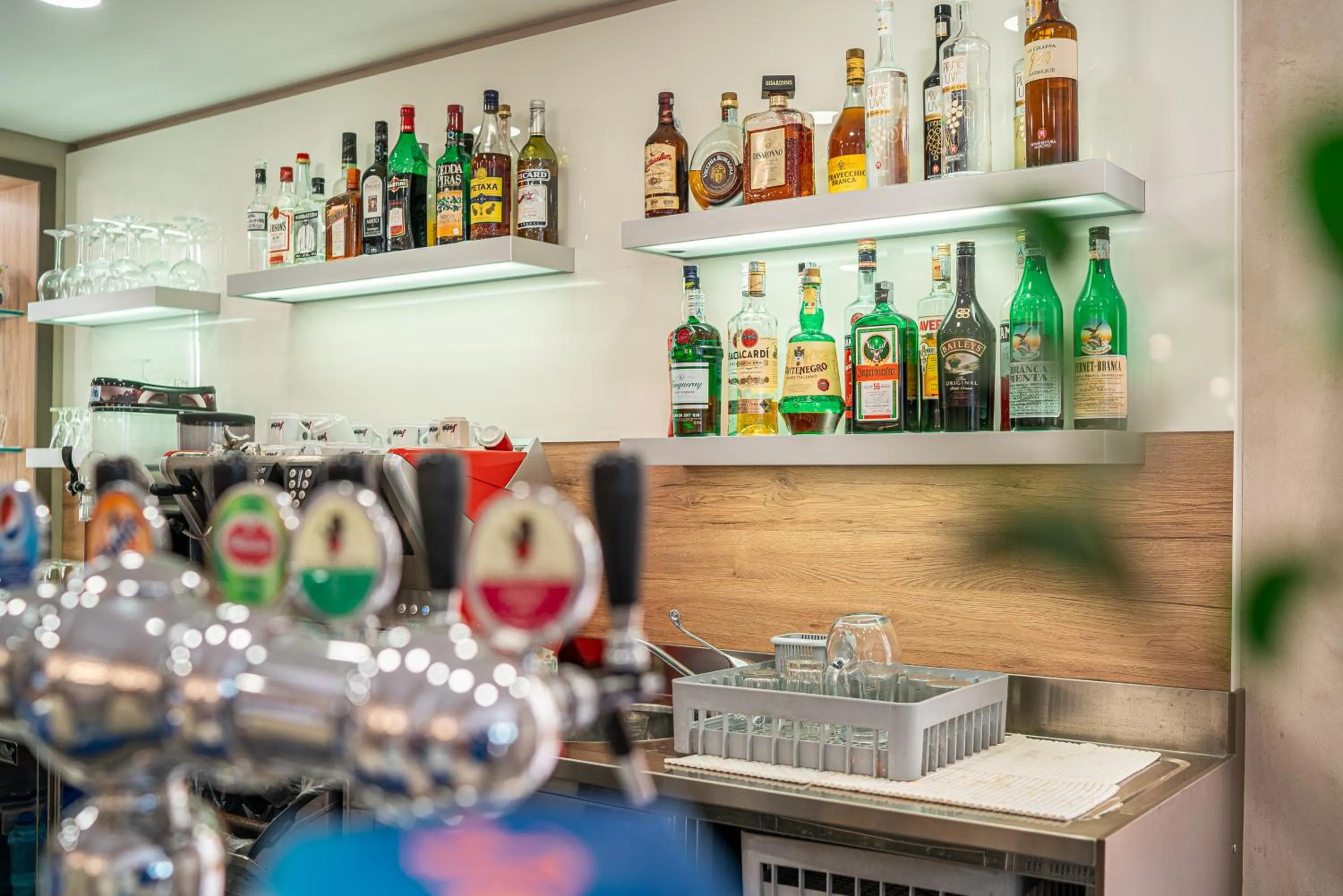 Lounge or bar in Hotel Al ponte