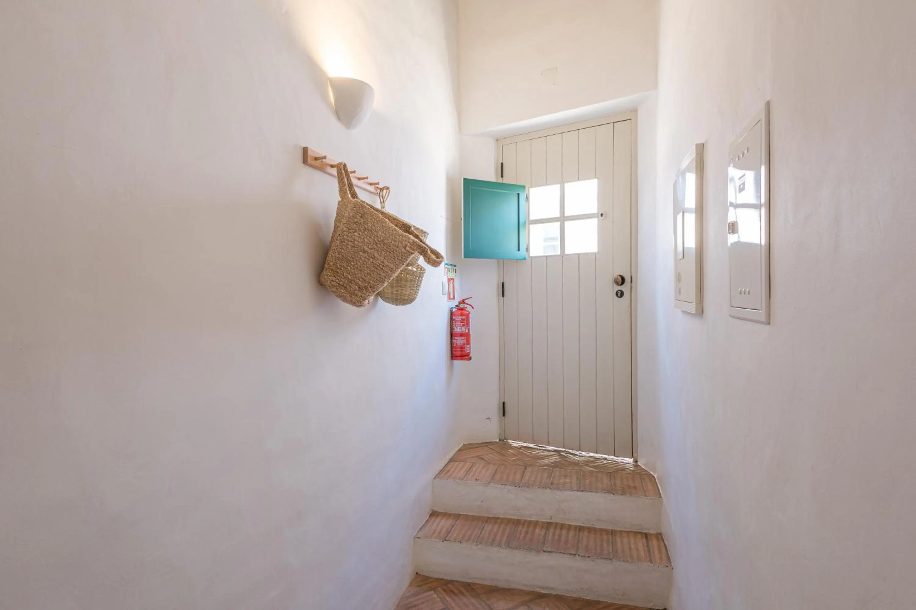 Facade/entrance in Aldeia da Pedralva by WOT Signature