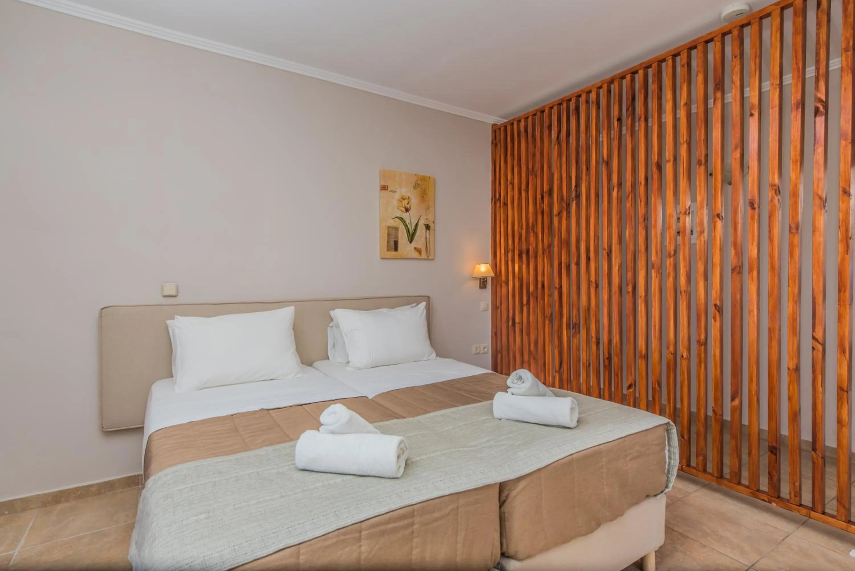 Bedroom, Bed in Porto Planos Beach Hotel