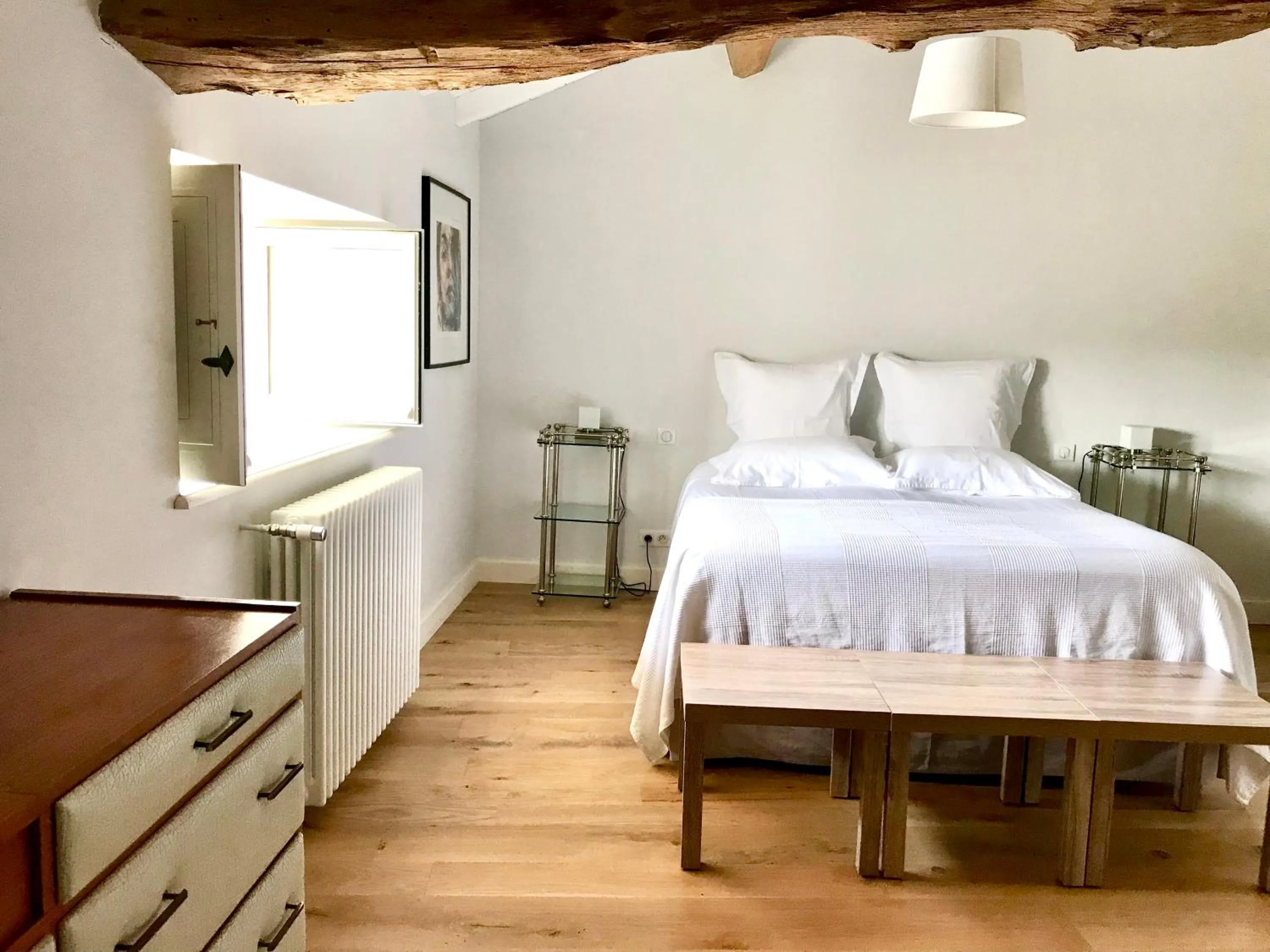 Photo of the whole room, Bed in Chambres d'hôtes Vers la Croix