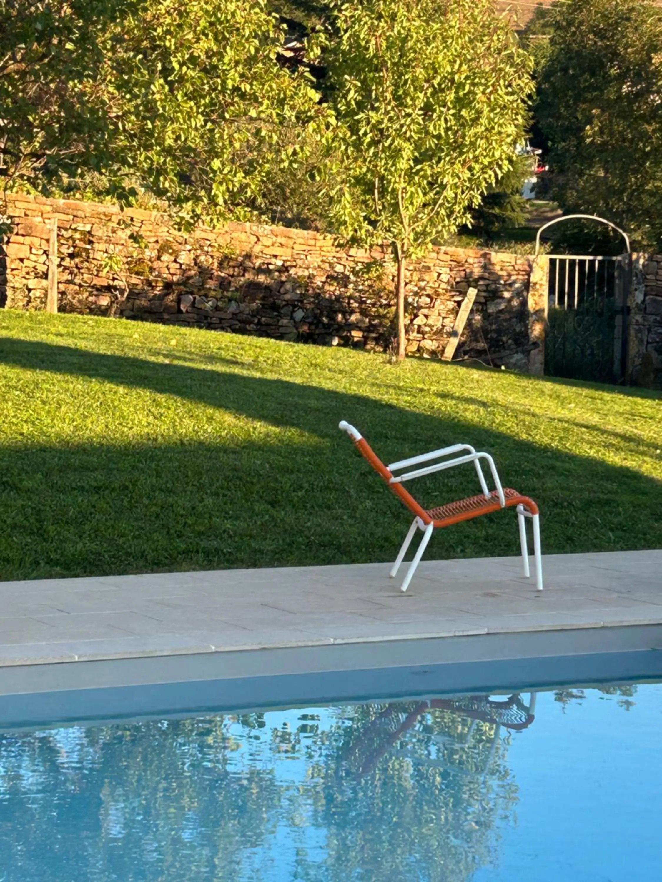 Garden in Chambres d'hôtes Vers la Croix