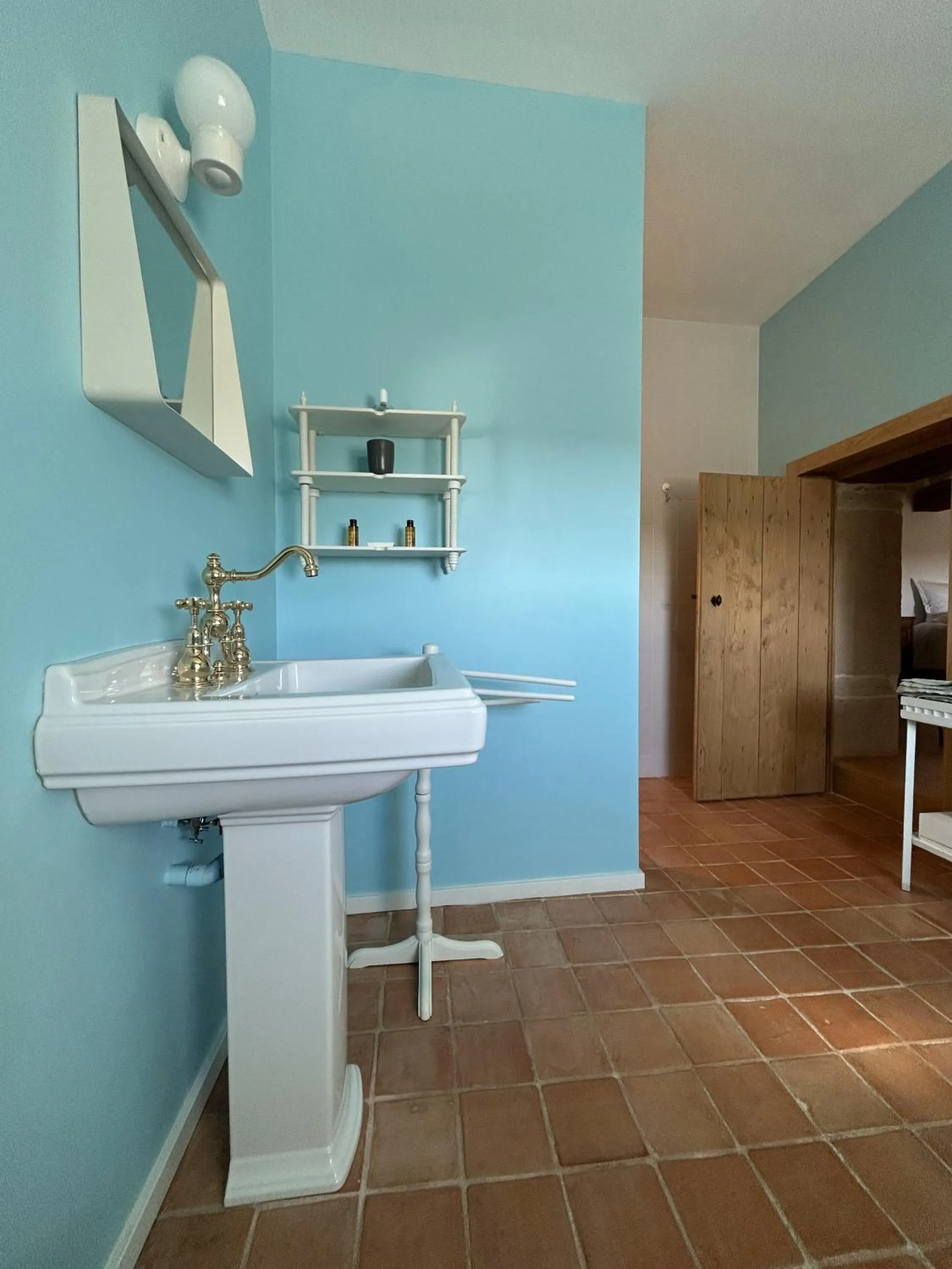 Bathroom in Chambres d'hôtes Vers la Croix