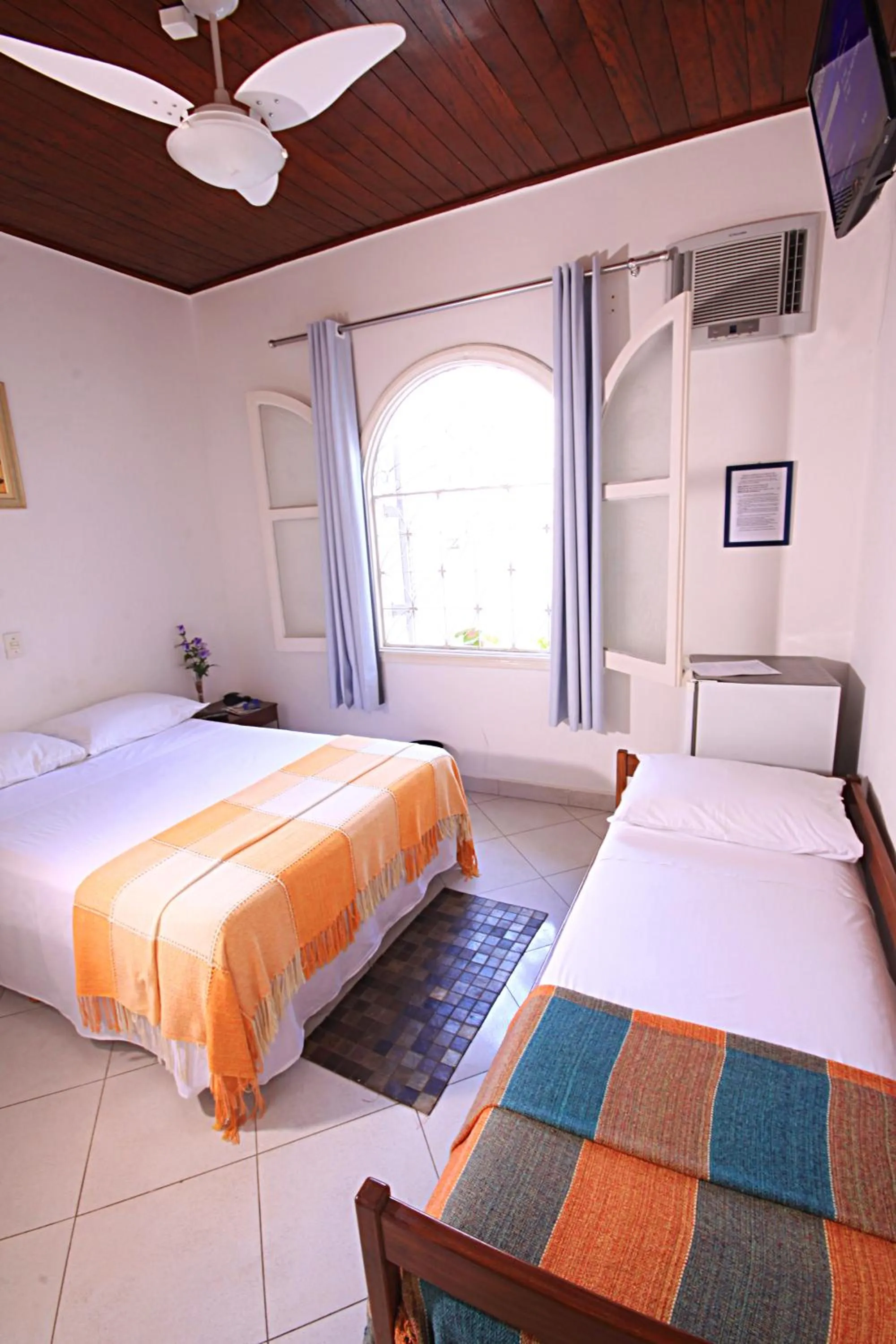 Photo of the whole room, Bed in Hotel Casa Branca