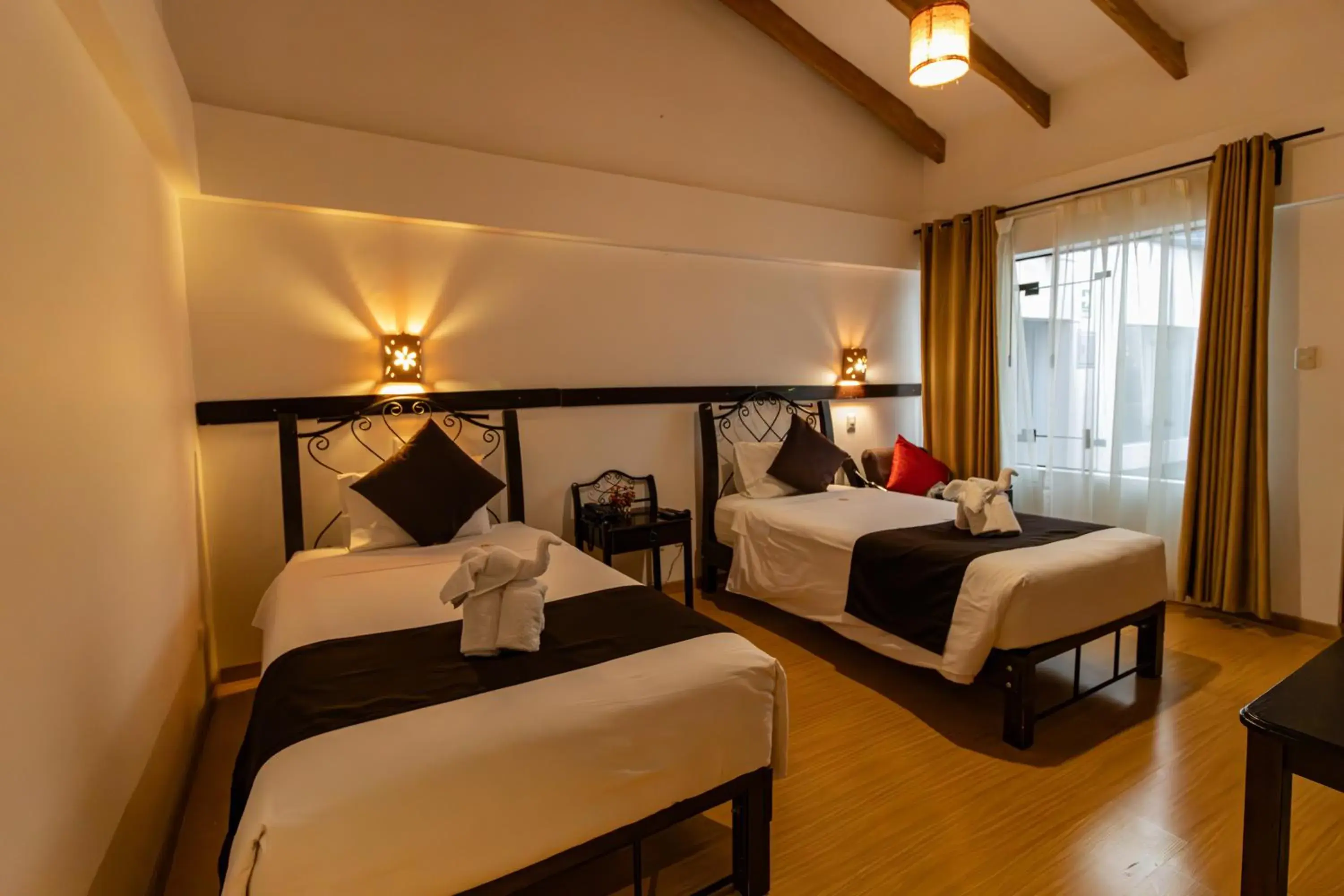 Twin Room in Hotel Kapac Inn-San Blas Twin Room in Hotel Kapac Inn-San Blas