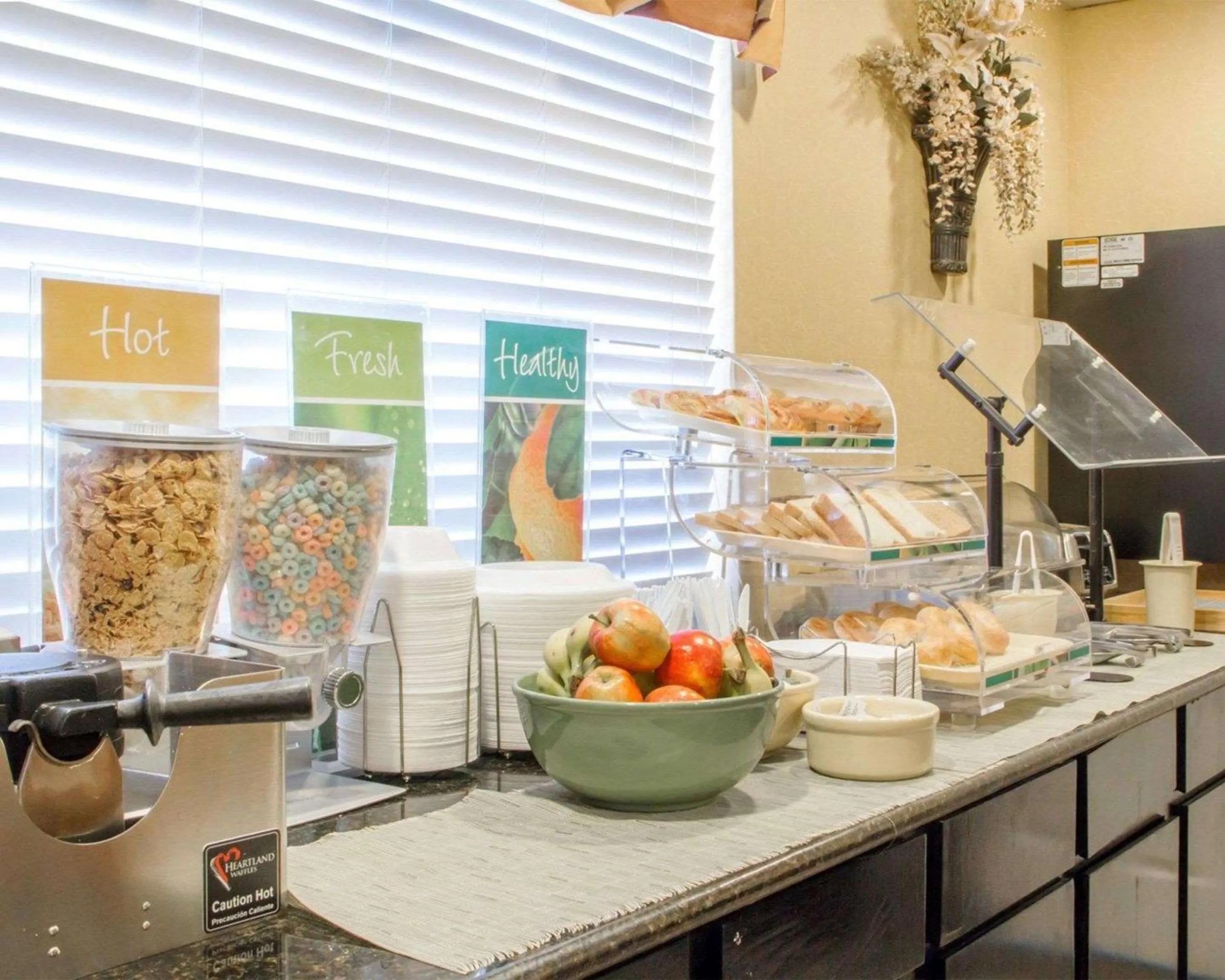 Restaurant/places to eat in Quality Inn Broken Arrow - Tulsa