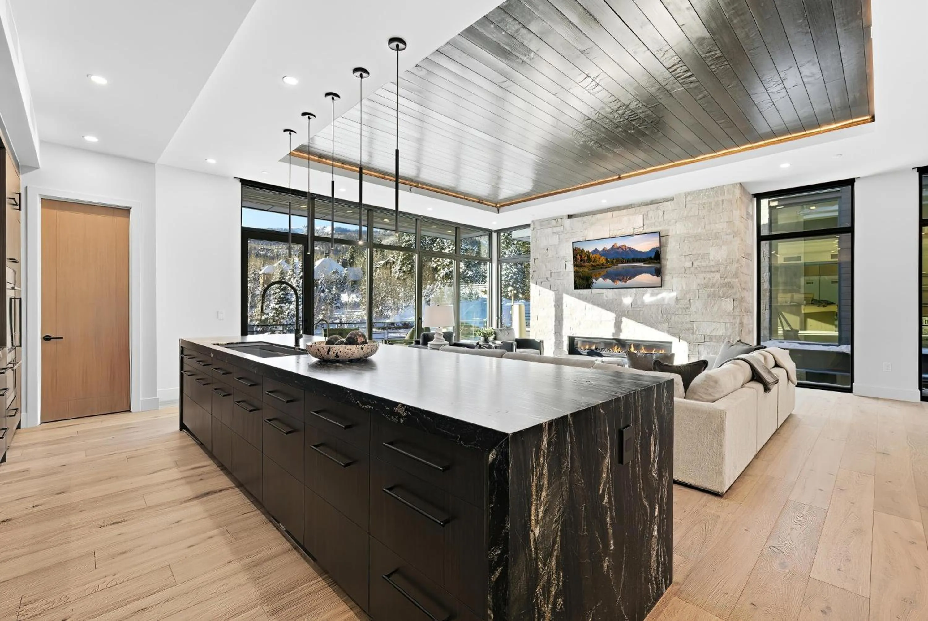 Photo of the whole room in Hyatt Centric Park City