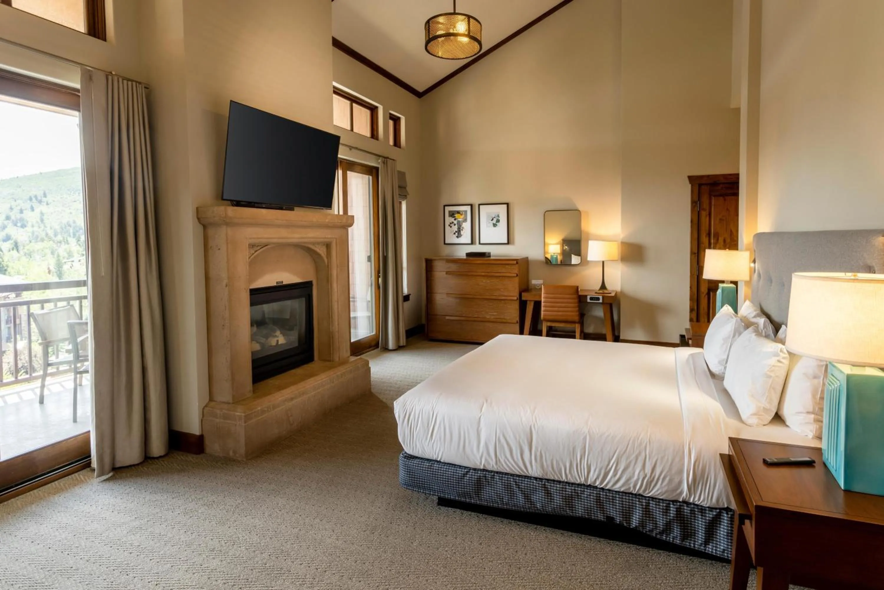 Bedroom, Bed in Hyatt Centric Park City